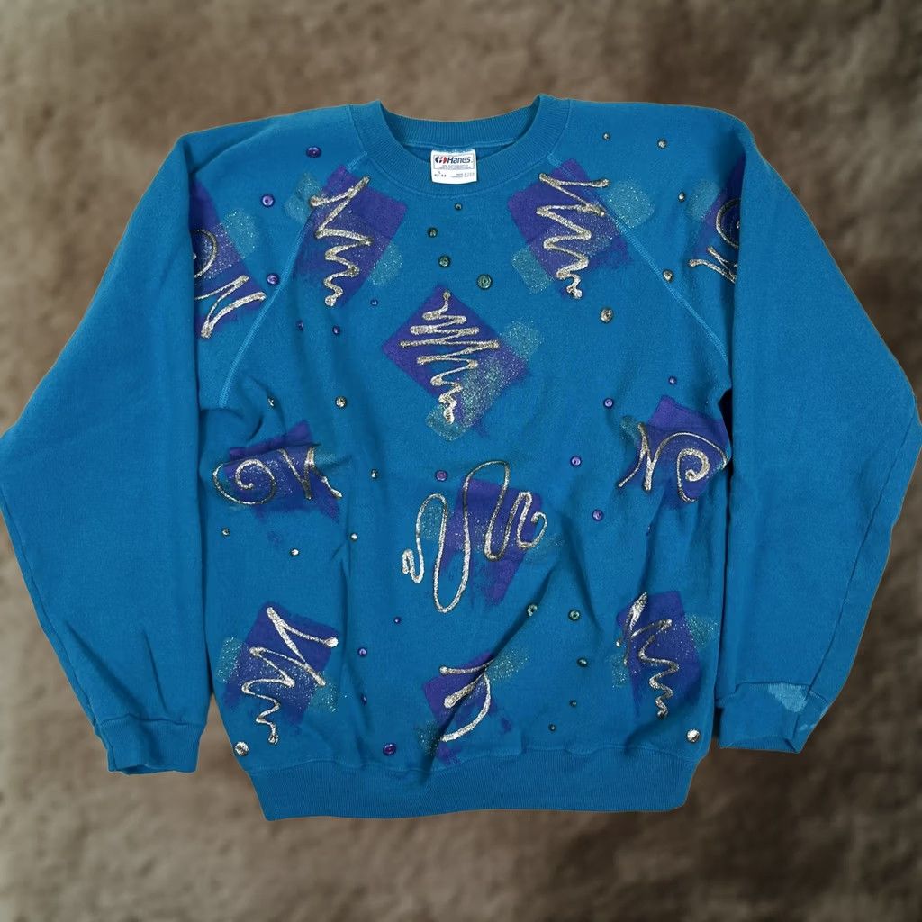 Hanes VINTAGE Hanes Sweatshirt Womens Large Blue Fleece 80s Glitter Studded Graphic Size L / US 10 / IT 46 - 1 Thumbnail