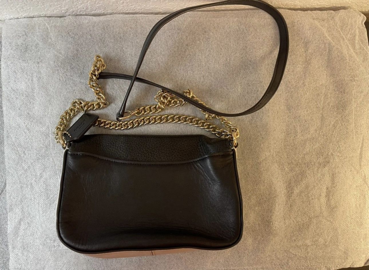 Coach Coach Blake 20 Black and White Crossbody. Size ONE SIZE - 7 Thumbnail