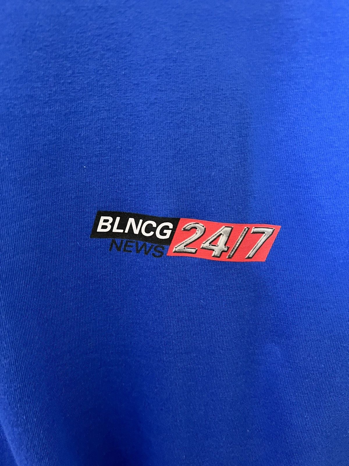 Balenciaga × Designer BALENCIAGA RARE NEWS 24/7 T-SHIRT Size US M / EU 48-50 / 2 - 4 Thumbnail