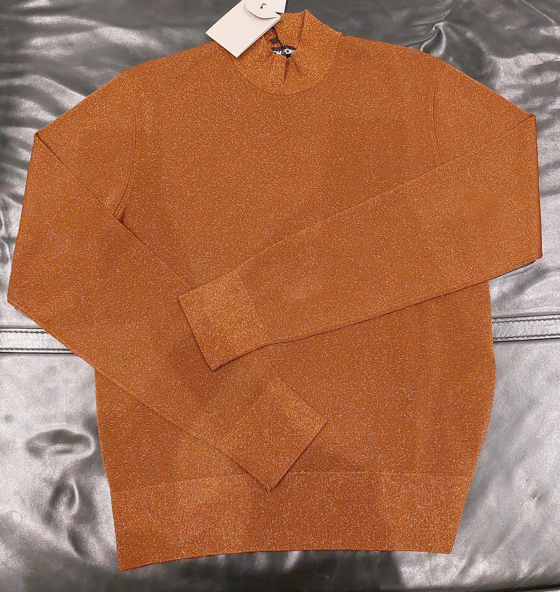 o1loc1c1123 TFK122SZ Knitwear in Orange