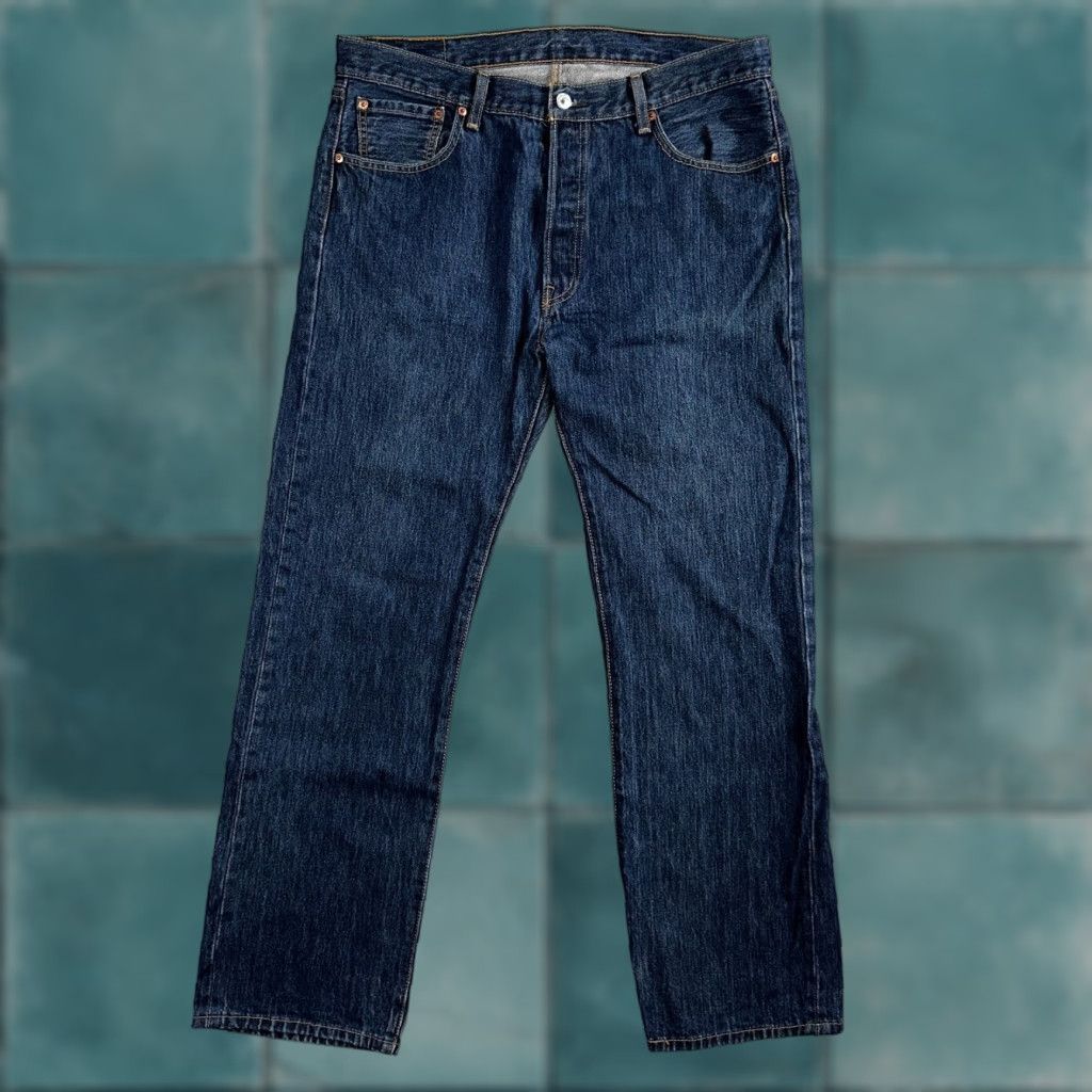 Levi's VINTAGE Levi's Jeans 501 36x32 Medium Blue Levi's 501 Series Straight 90s Mens Jeans Size US 36 / EU 52 - 1 Thumbnail