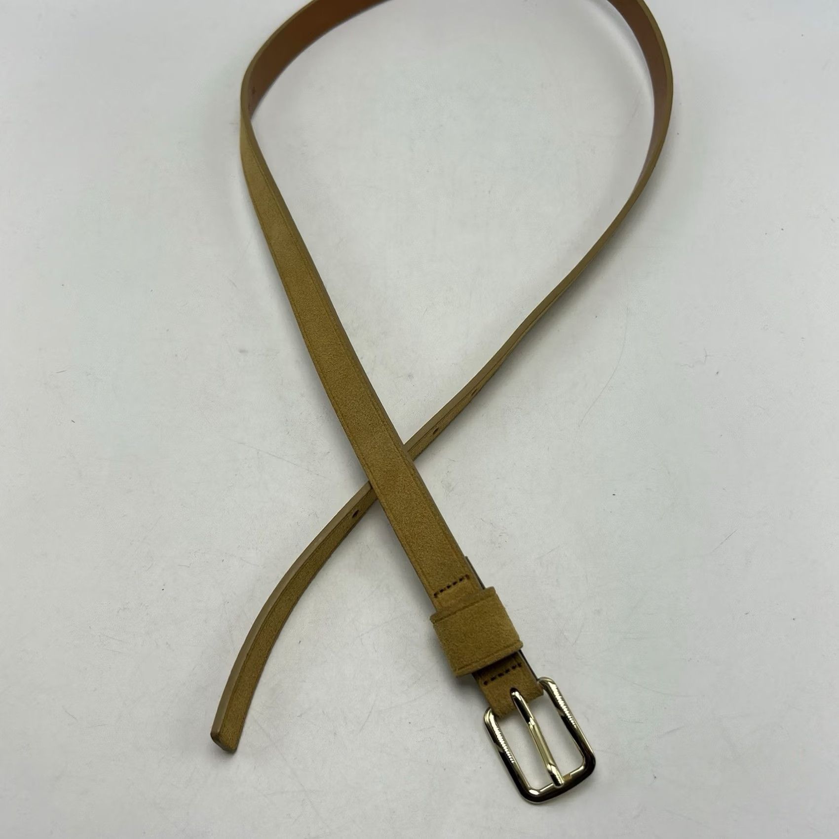 Banana Republic Banana Republic Belt Women M Beige Skinny Suede Leather Cow Buckle Regular 3/4" Width Size ONE SIZE - 8 Thumbnail