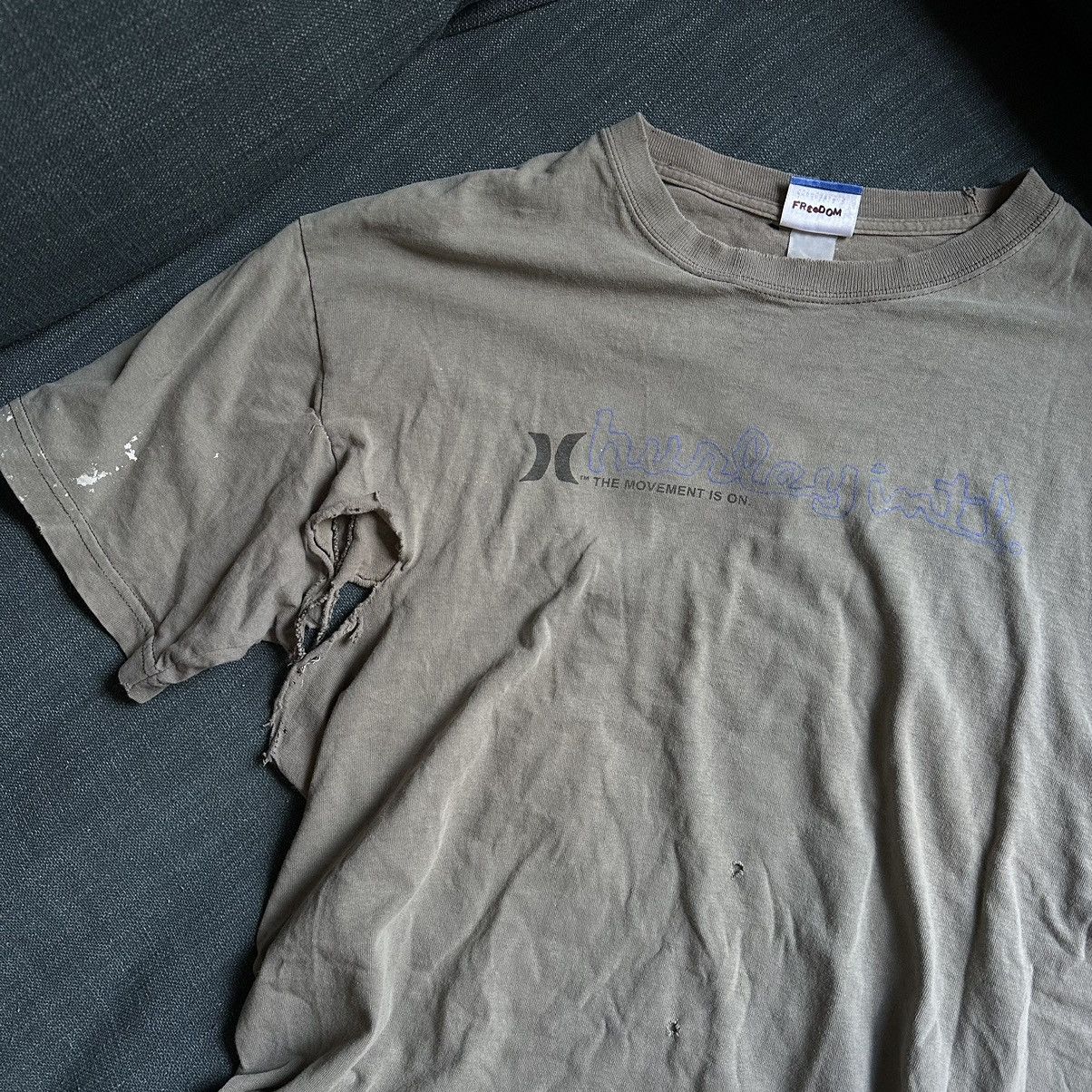 Hurley × Vintage Vintage Y2K Tharshed Hurley Intl Skate Surg Graphic Shirt Size US XL / EU 56 / 4 - 1 Thumbnail