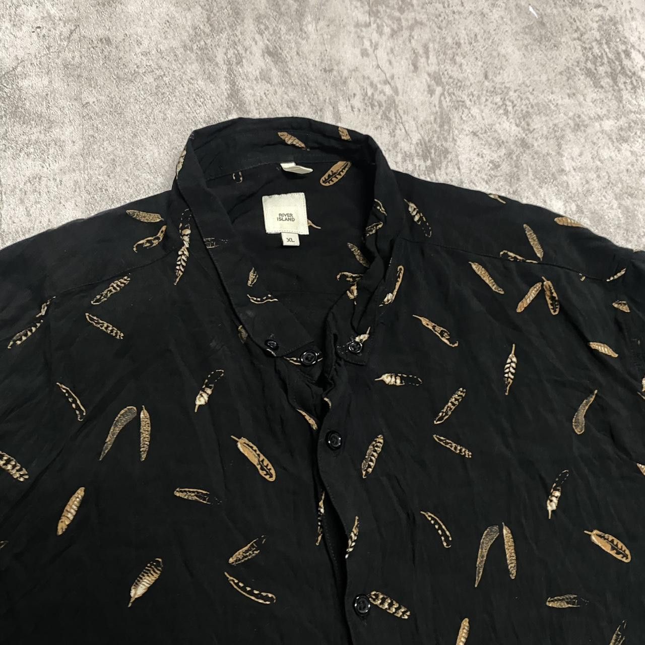 Other Black feather print button-up shirt summer rap hip hop Size US XL / EU 56 / 4 - 3 Thumbnail