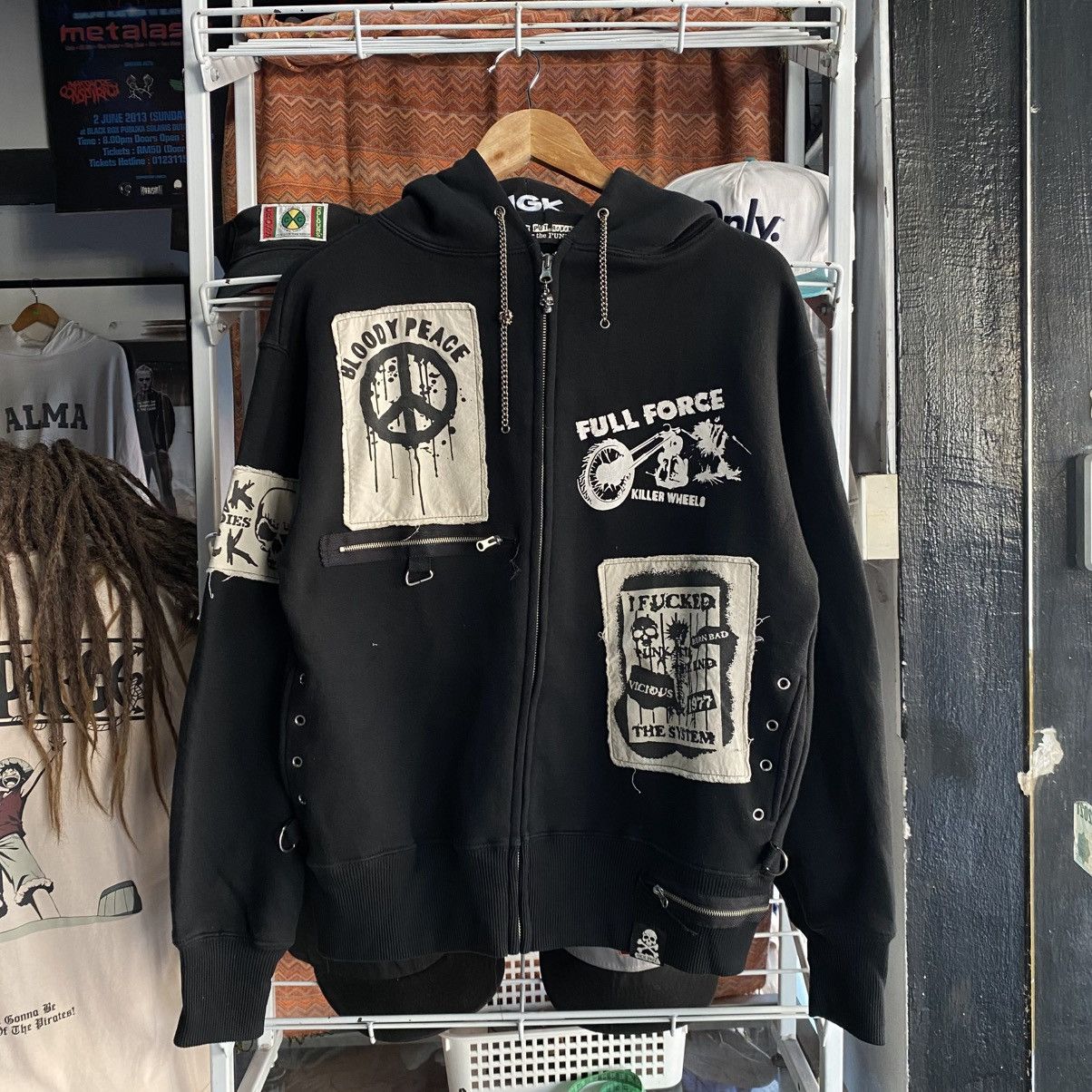 Sex Pot ReVeNGe Rare Vintage SEXPOT Japanese Brand Grunge Punk Hoodie Size US L / EU 52-54 / 3 - 1 Thumbnail