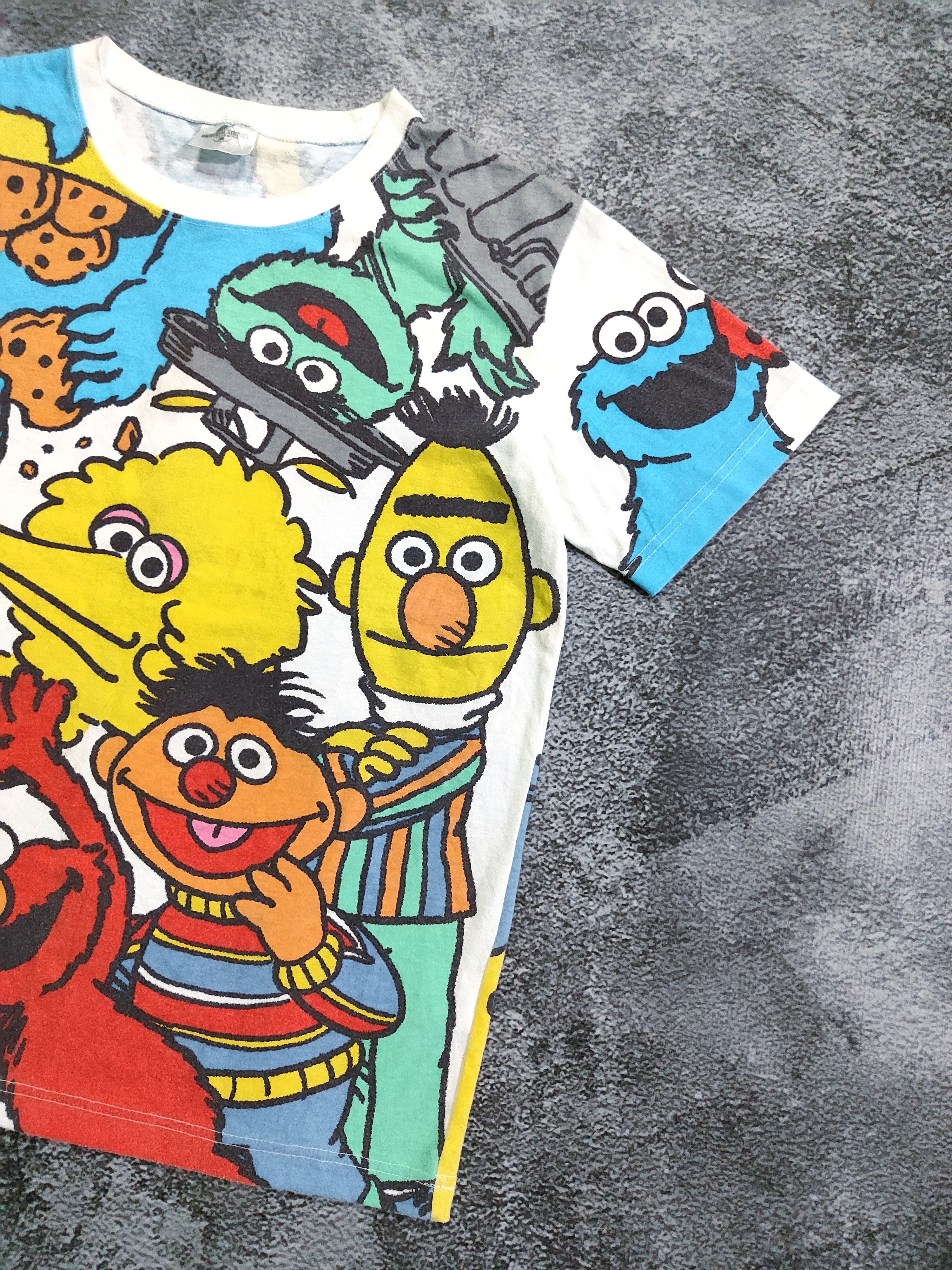 Universal Studios Vintage Sesame Street Universal Studios Japan Size US M / EU 48-50 / 2 - 3 Thumbnail