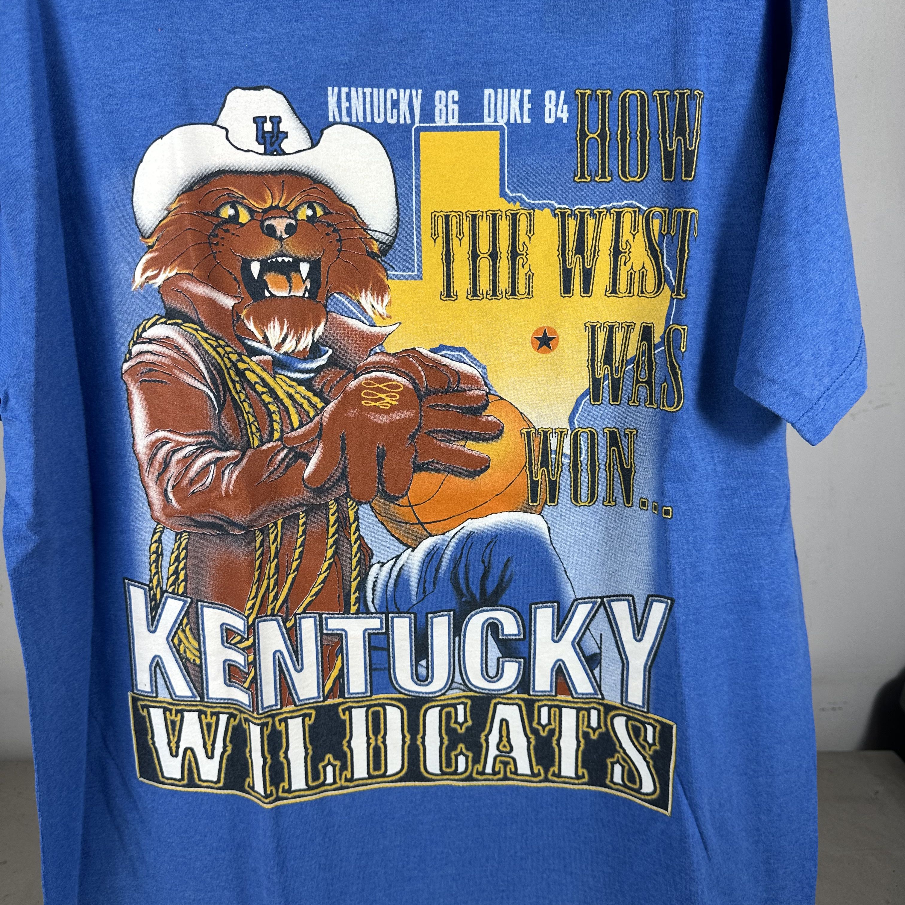 Vintage 90s Kentucky Wildcats How the West Was Won NCAA T-Shirt Size US XL / EU 56 / 4 - 2 Thumbnail