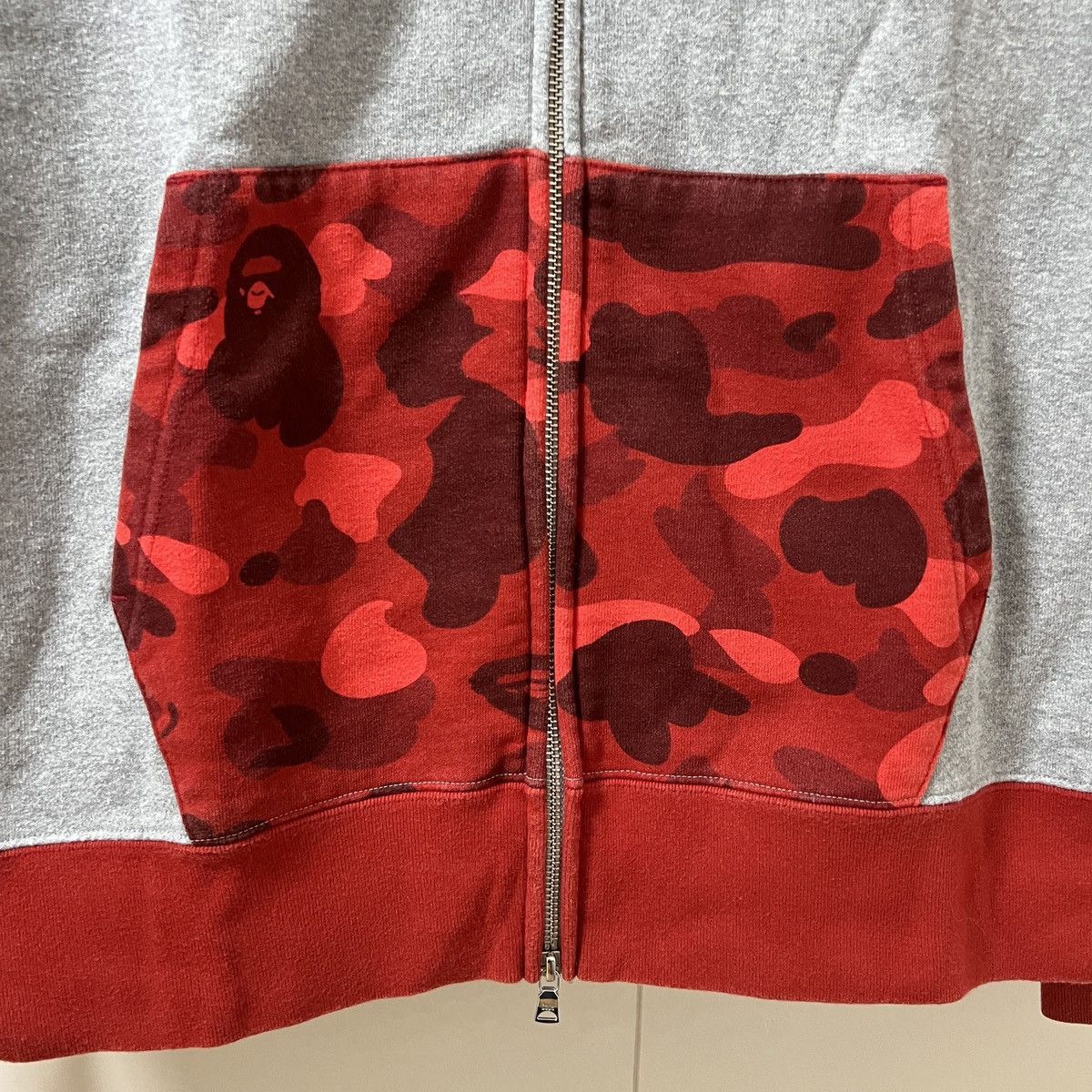 Bape Bape red camo sleeve shark zip up hoodie Size US L / EU 52-54 / 3 - 9 Thumbnail