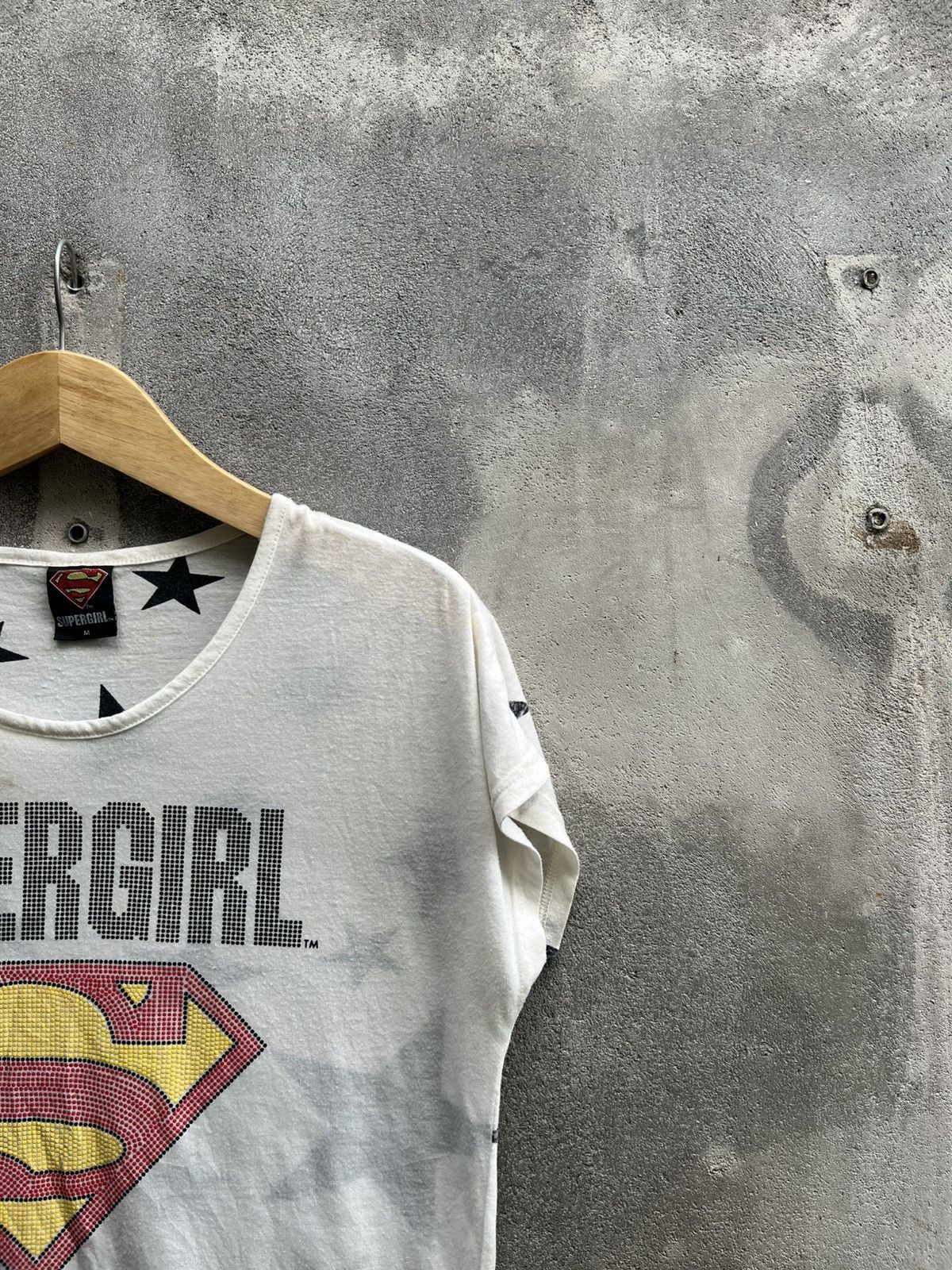 Dolce & Gabbana × SKIMS Supergirl Rhinestone Star Tee – DC Comics Y2K Size US M / EU 48-50 / 2 - 4 Thumbnail