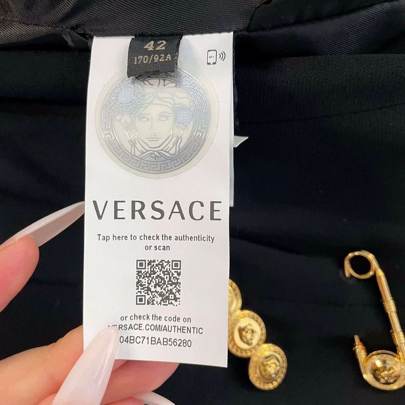 Versace Versace Viscose nylon two-piece set Size M / US 6-8 / IT 42-44 - 4 Thumbnail