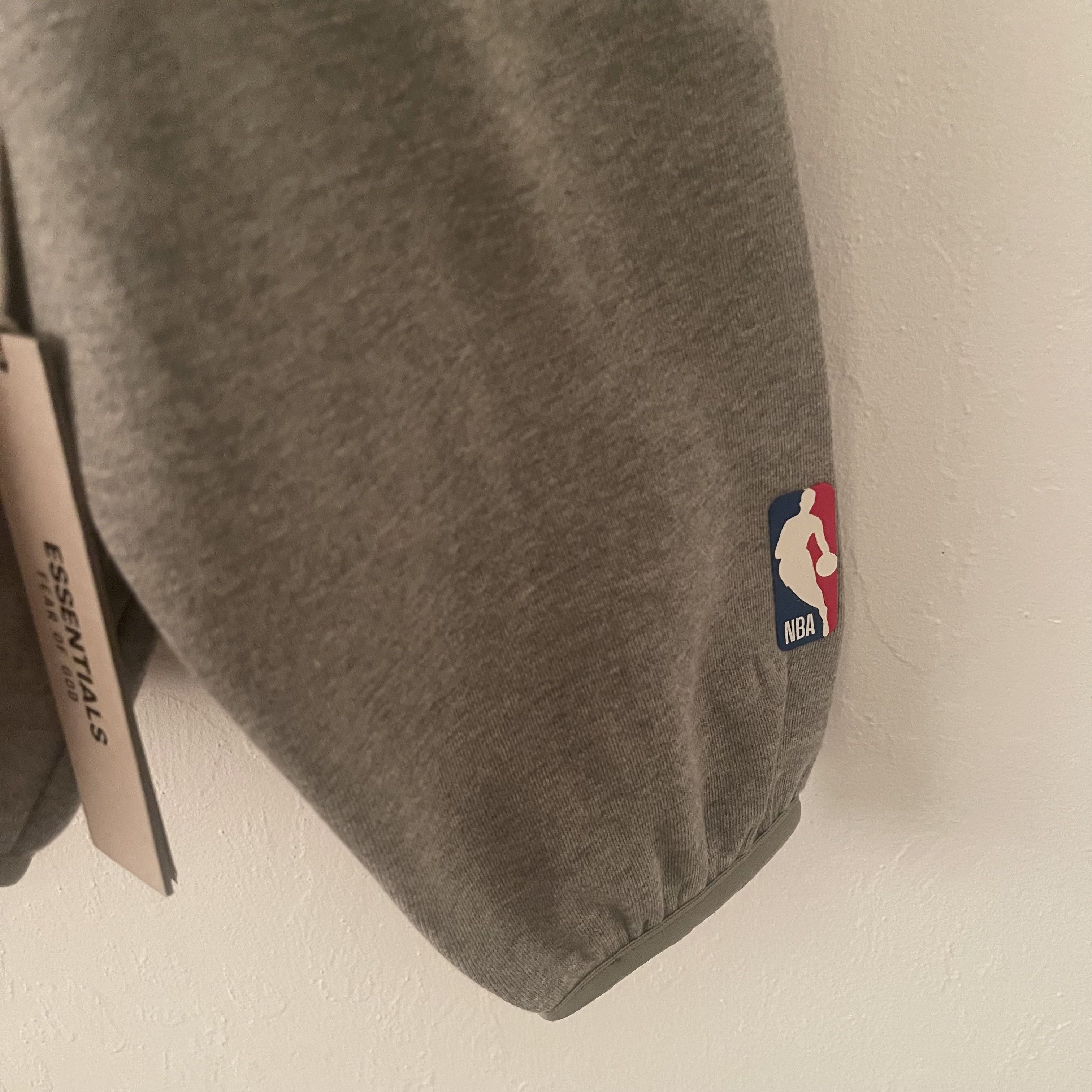 Essentials × Fear of God × NBA Los Angeles Lakers Hoodie NEW Size US XS / EU 42 / 0 - 3 Thumbnail