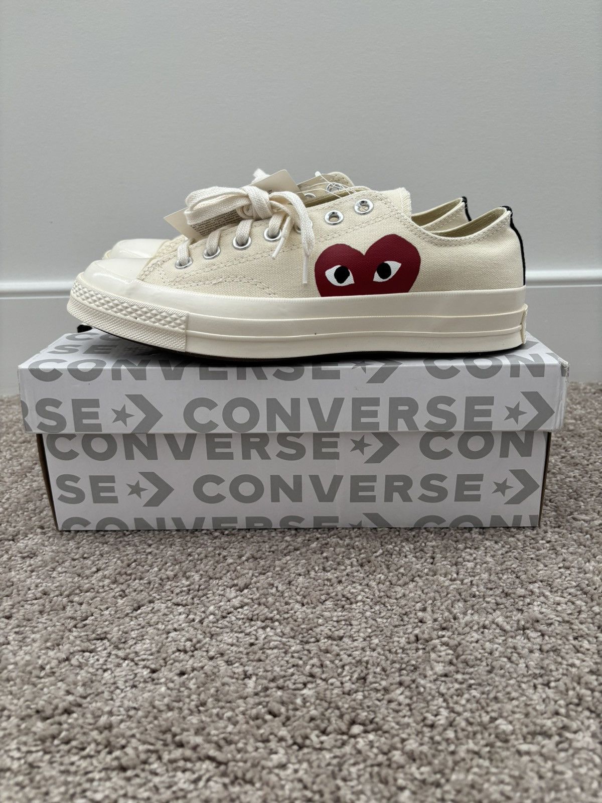 Comme des Garcons PLAY × Converse Comme Des Garcons Play x Converse Chuck Taylor Size US 8.5 / EU 41-42 - 1 Thumbnail