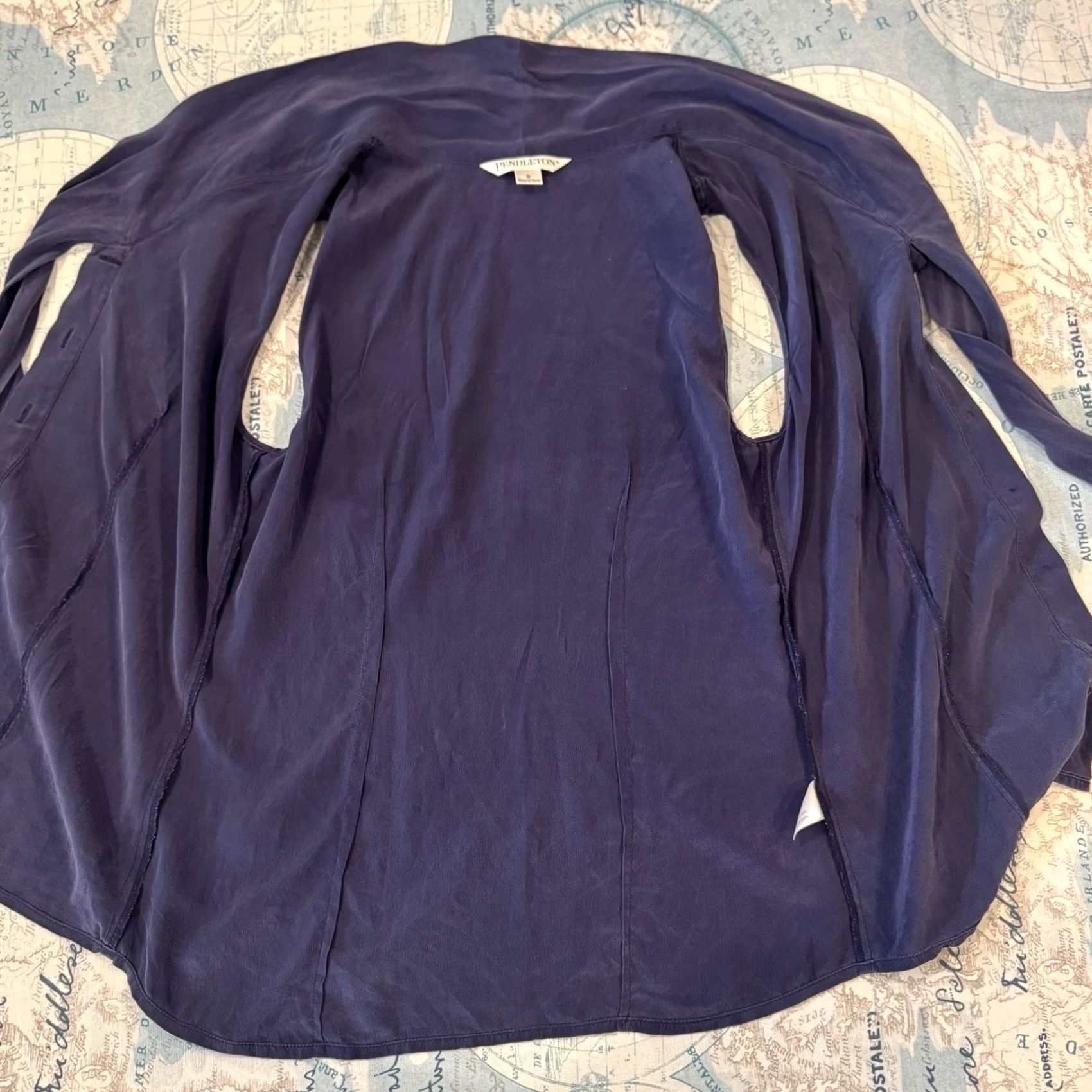 Pendleton Pendleton Silk Sleeveless Blouse Navy Blue Tie Neck Button-Up Collared Women 6 Classic Size M / US 6-8 / IT 42-44 - 2 Thumbnail
