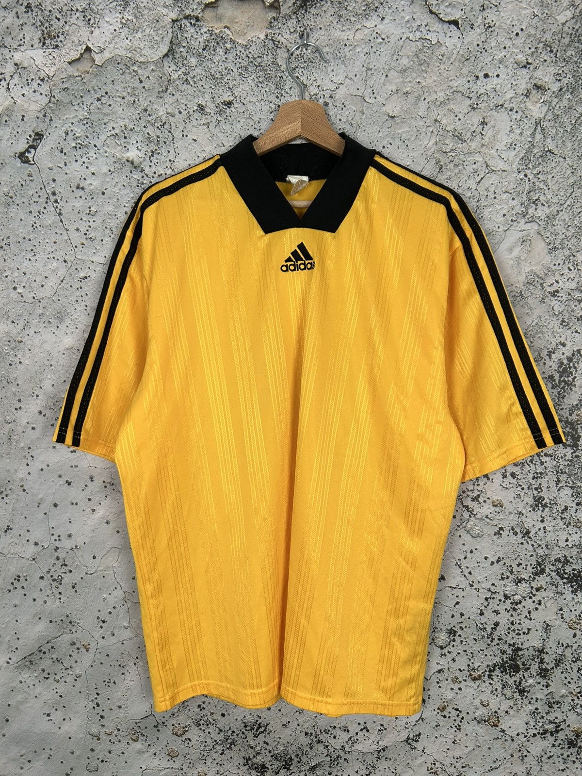 Adidas Vintage Adidas Soccer Jersey Football Streetwear Sport Hype Size US L / EU 52-54 / 3 - 1 Thumbnail