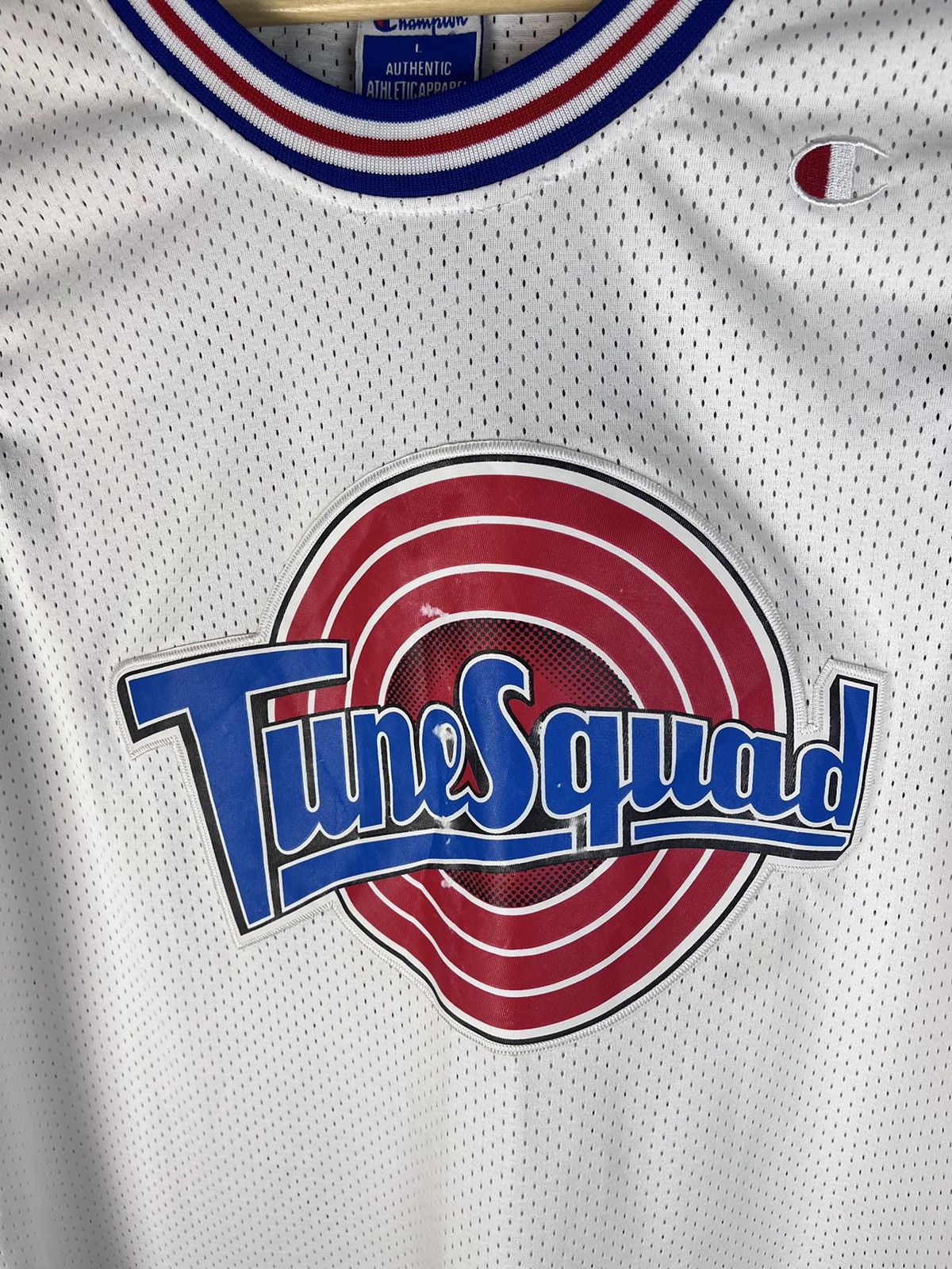 Champion MENS VINTAGE JERSEY TUNE SQUAD CHAMPION BOGS #1 🇺🇸 Size US L / EU 52-54 / 3 - 6 Thumbnail