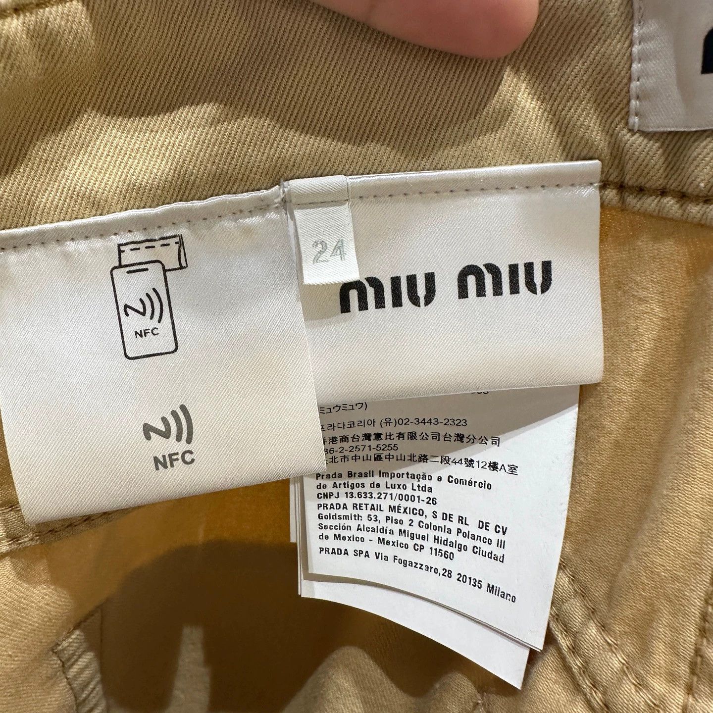 Miu Miu MIUMIU logo denim short 24 Size 24" / US 00 / IT 34 - 4 Thumbnail