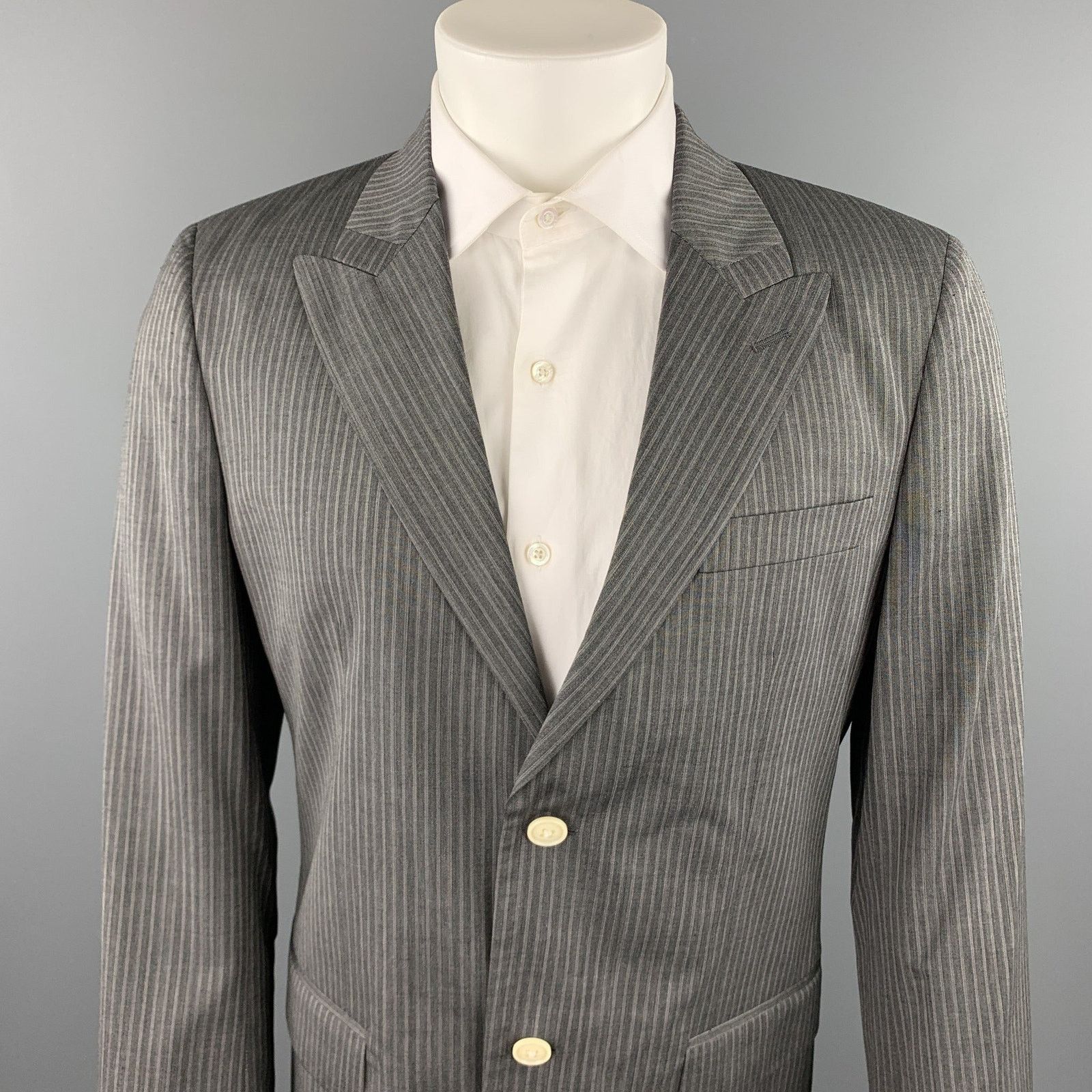 Marc Jacobs MARC JACOBS Size 40 Grey Stripe Wool Peak Lapel Sport Coat Size 40R - 2 Thumbnail