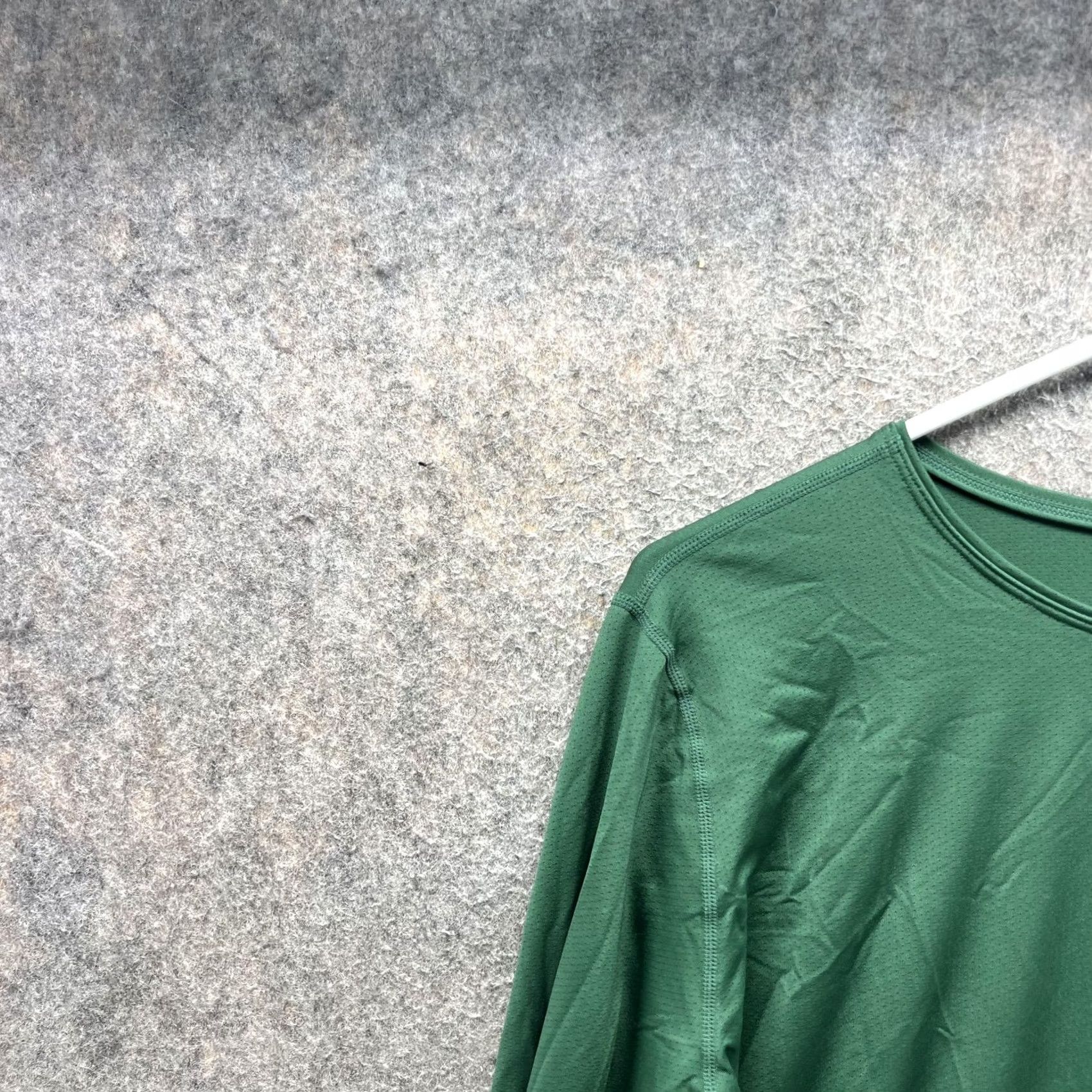 Nike Nike Dri-FIT Shirt Mens XL Green Long Sleeve Athletic Running Workout Top Size US XL / EU 56 / 4 - 7 Thumbnail