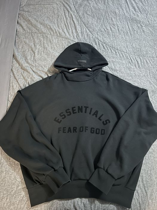 fear of god essentials arch logo hoodie jet black