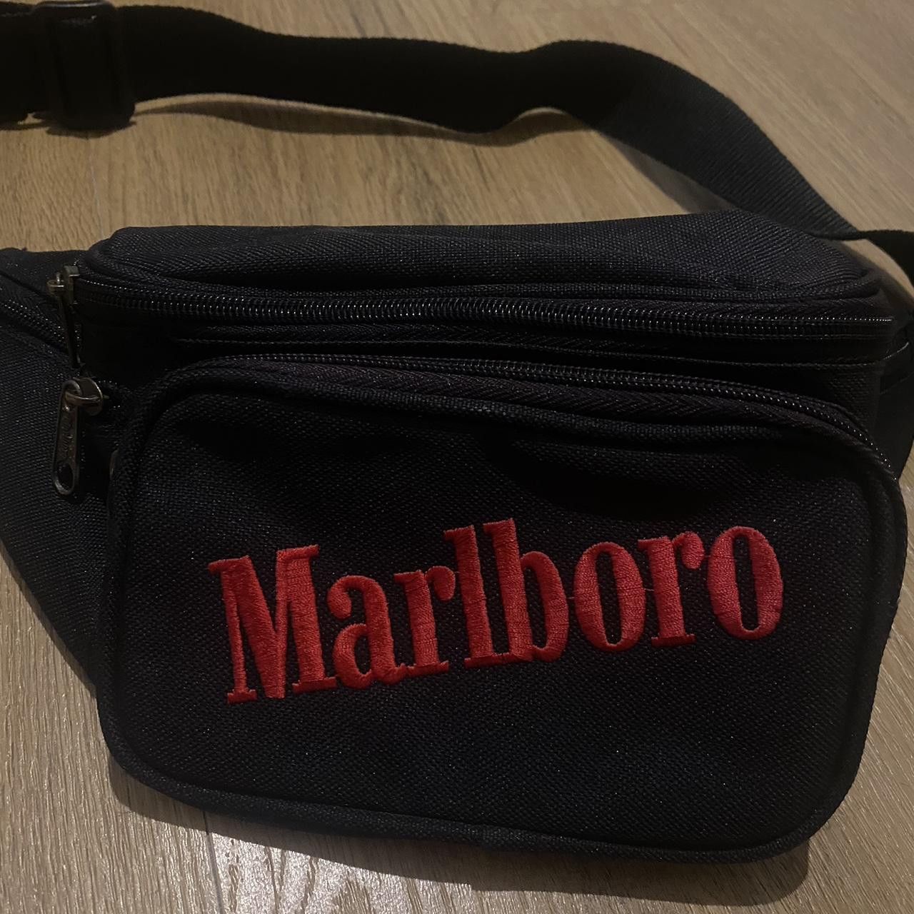 Marlboro Marlboro waist Bag Vintage y2k 2000s Retro Size US S / EU 44-46 / 1 - 2 Thumbnail