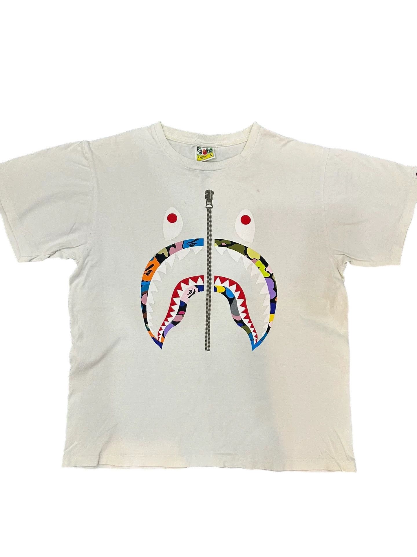 Bape A Bathing Ape Candy Camo Shark T-Shirt Size L Size US L / EU 52-54 / 3 - 1 Thumbnail