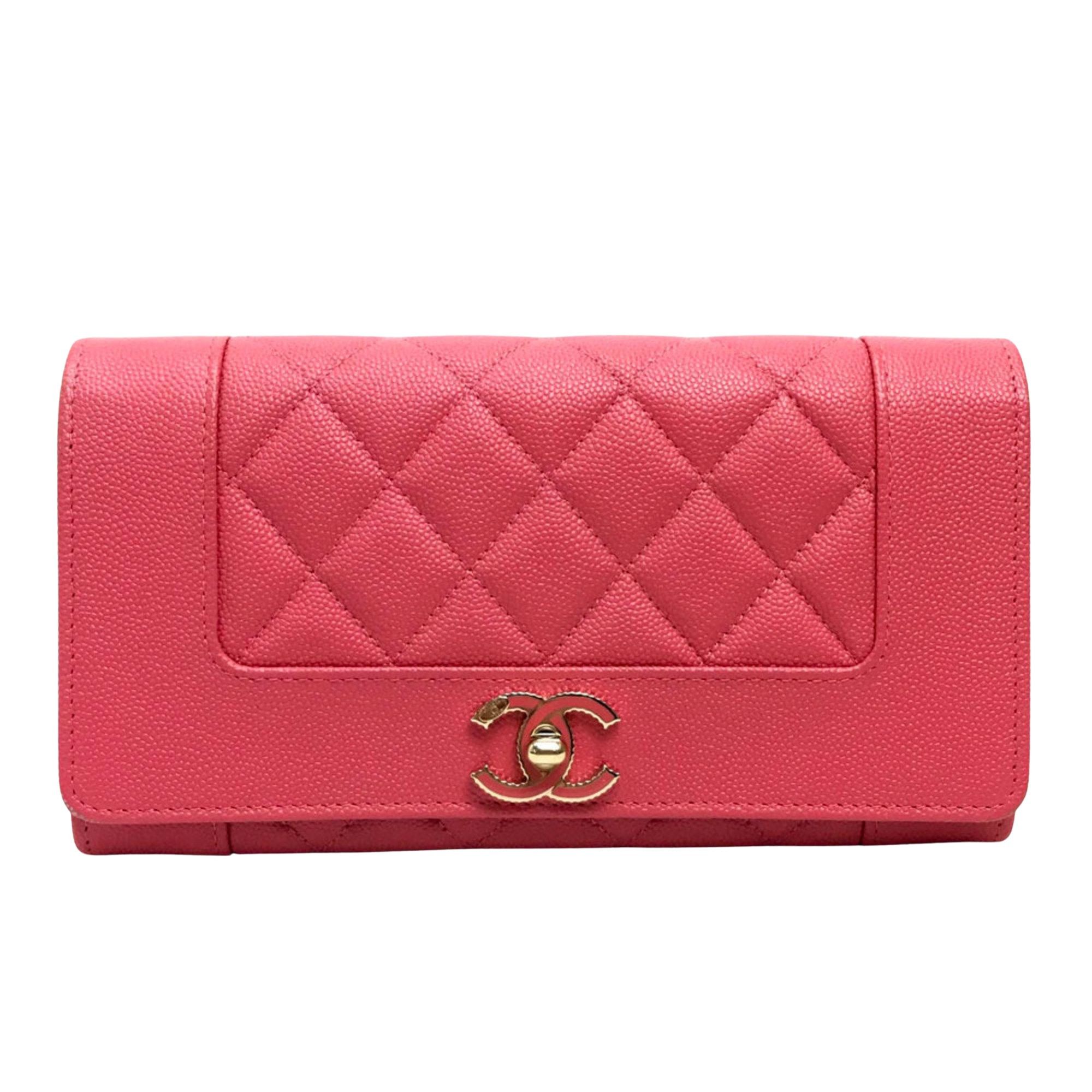 Chanel Chanel Matelassé wallet Size ONE SIZE - 1 Thumbnail
