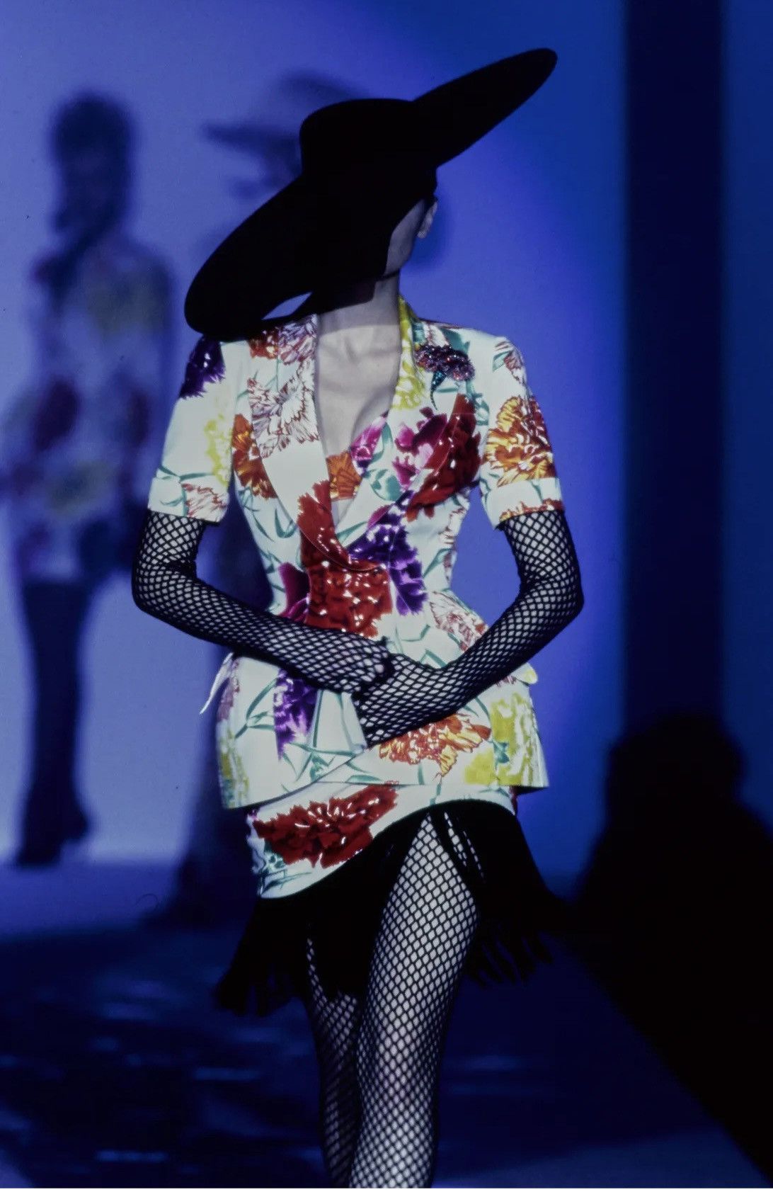 Thierry Mugler Thierry Mugler Couture Floral Sculpted Jacket – Summer 1997 Size S / US 4 / IT 40 - 15 Thumbnail