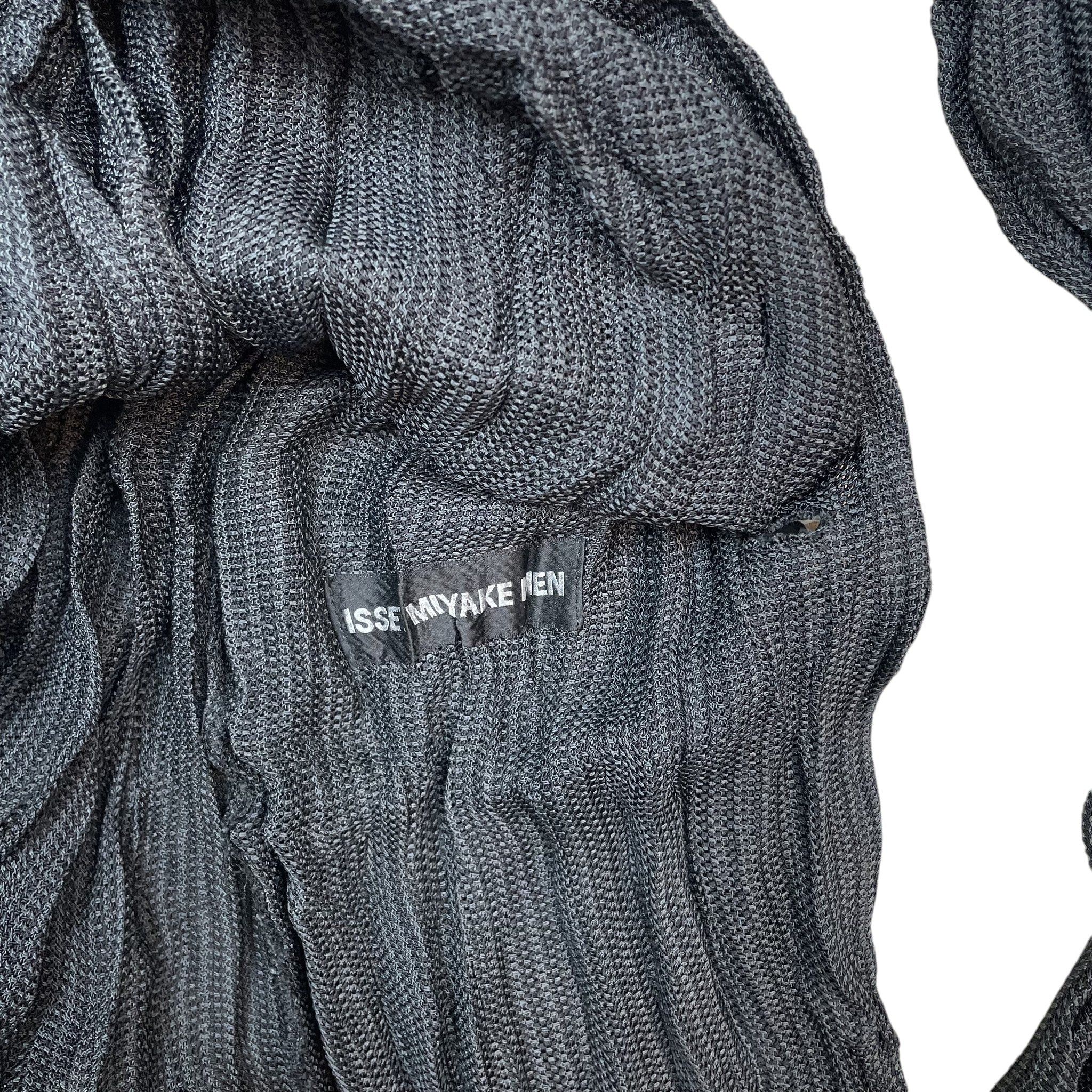 Issey Miyake Issey Miyake Men SS15 Runway Crinkled Shirt Grey (Size M) Size US M / EU 48-50 / 2 - 3 Thumbnail