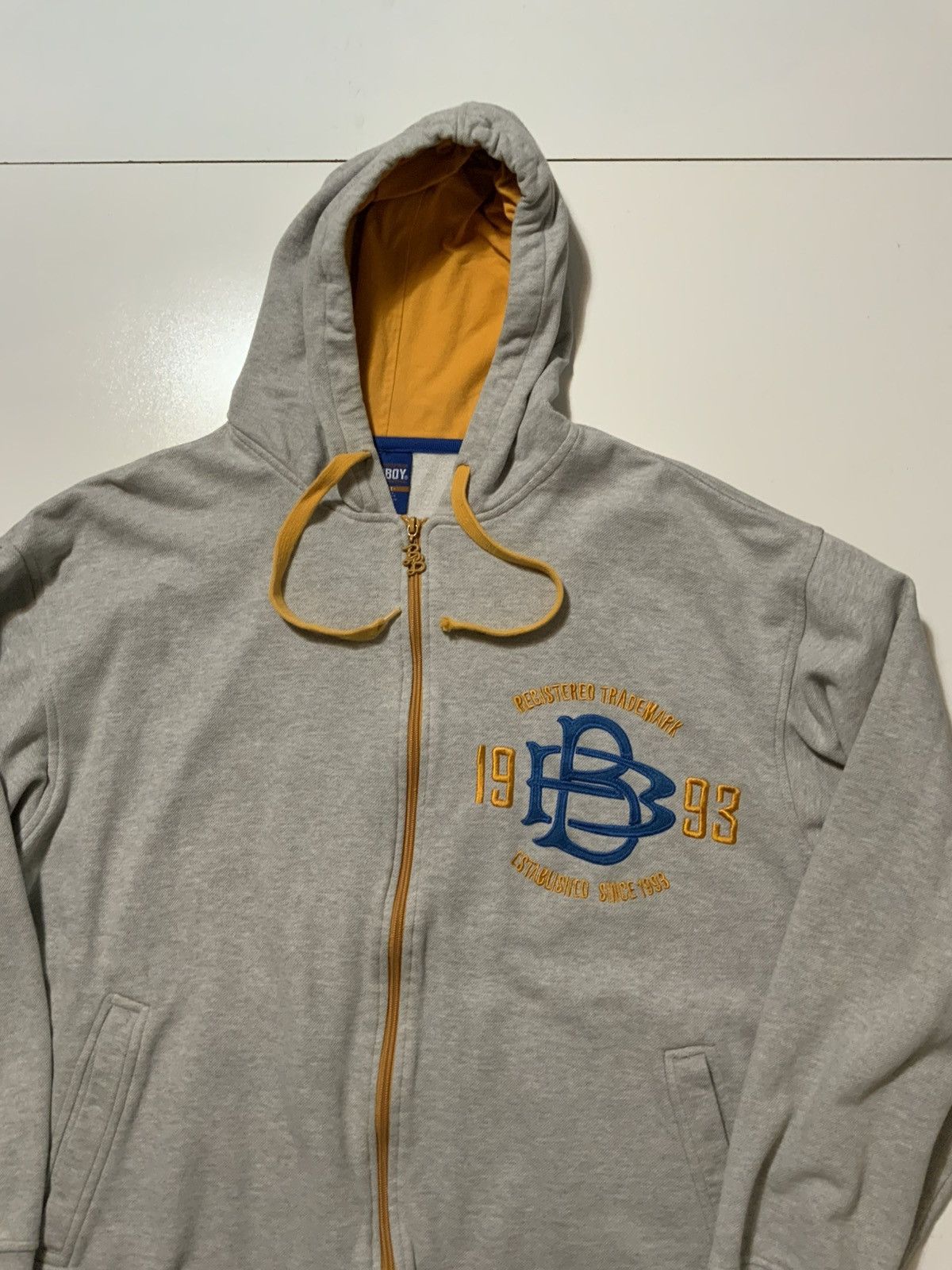 Vintage Vintage Y2K 2000s Bad Boy Waffle Knit Embroidered Zip Hoodie Size US XXL / EU 58 / 5 - 3 Thumbnail
