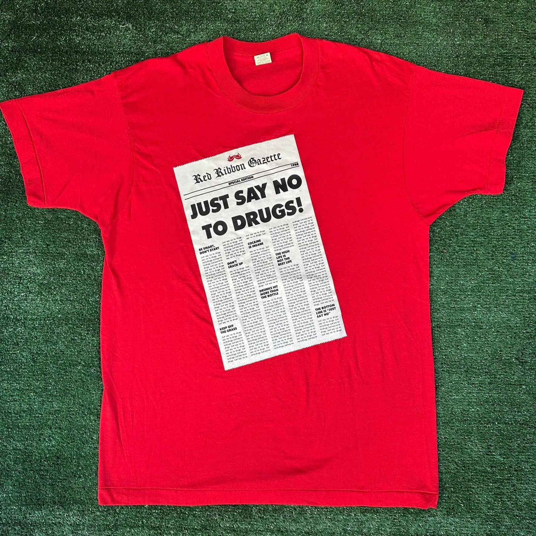 Vintage Vintage 80s Say No To Drugs T-Shirt Single Stitch Red L/XL I Size US XL / EU 56 / 4 - 1 Thumbnail