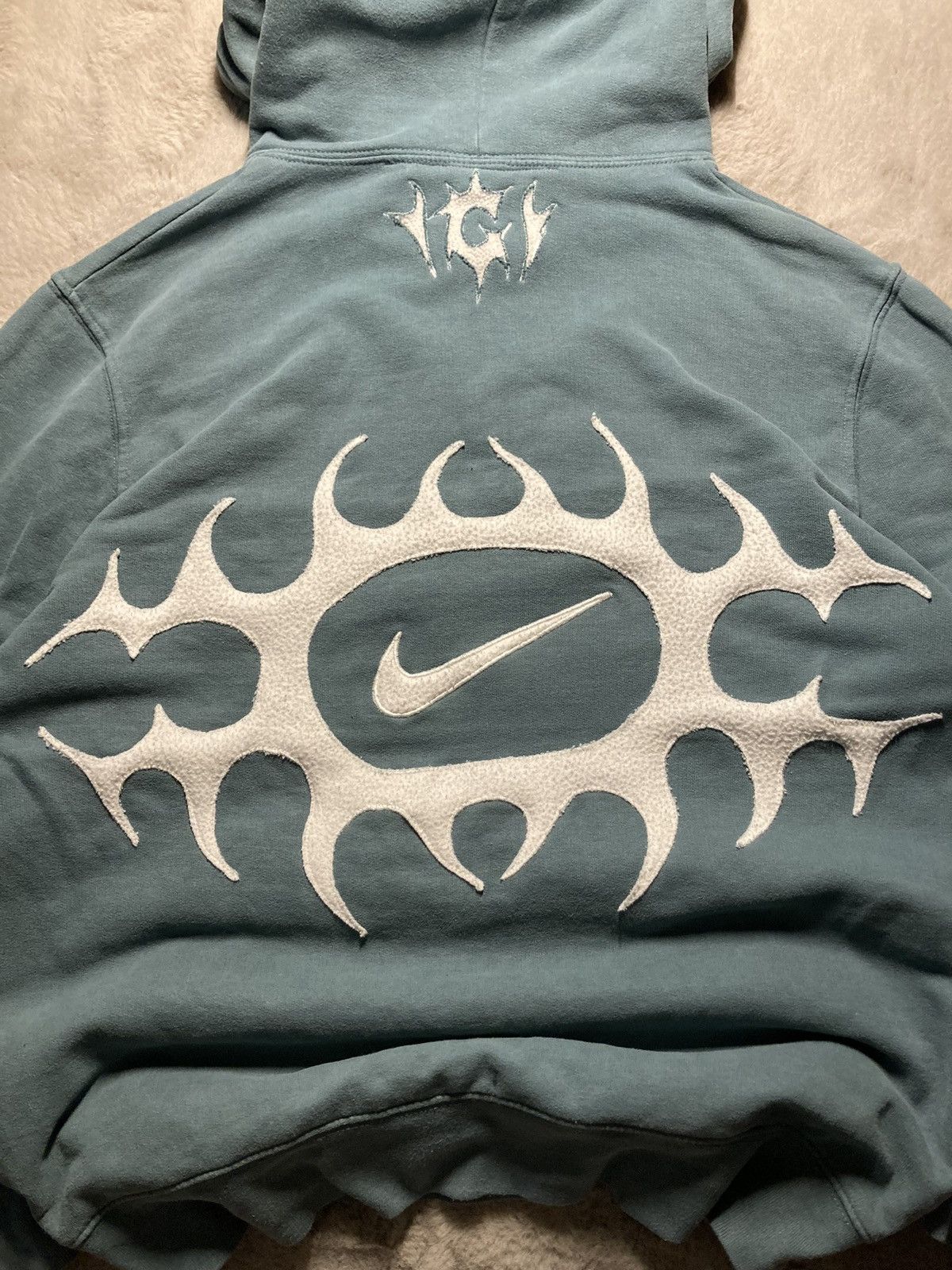 Nike × Vintage ⛩️nike hoodie custom fleece vintage y2k center big logo Size US M / EU 48-50 / 2 - 5 Thumbnail