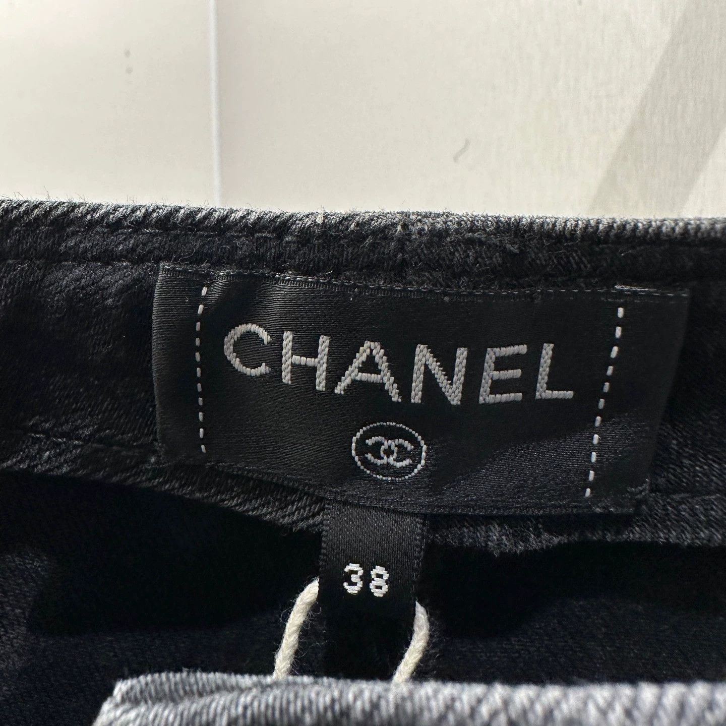 Chanel Chanel All-Over Logo Camellia Jeans 38 Cotton Size 27" / US 4 / IT 40 - 3 Thumbnail