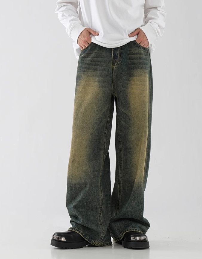 Japanese Brand Men's Blue Washed Clean-Fit Straight-Leg Jeans Size US 32 / EU 48 - 1 Thumbnail