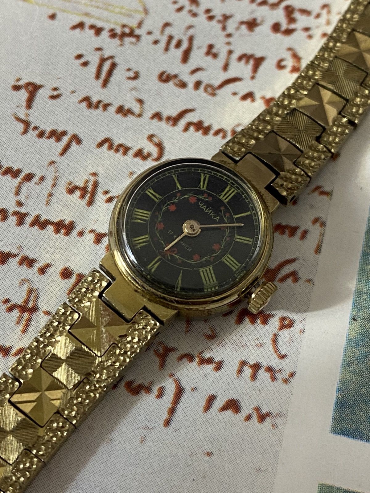Japanese Brand Vintage Chaika USSR Watch Very Rare Retro Futuristic Size ONE SIZE - 2 Thumbnail