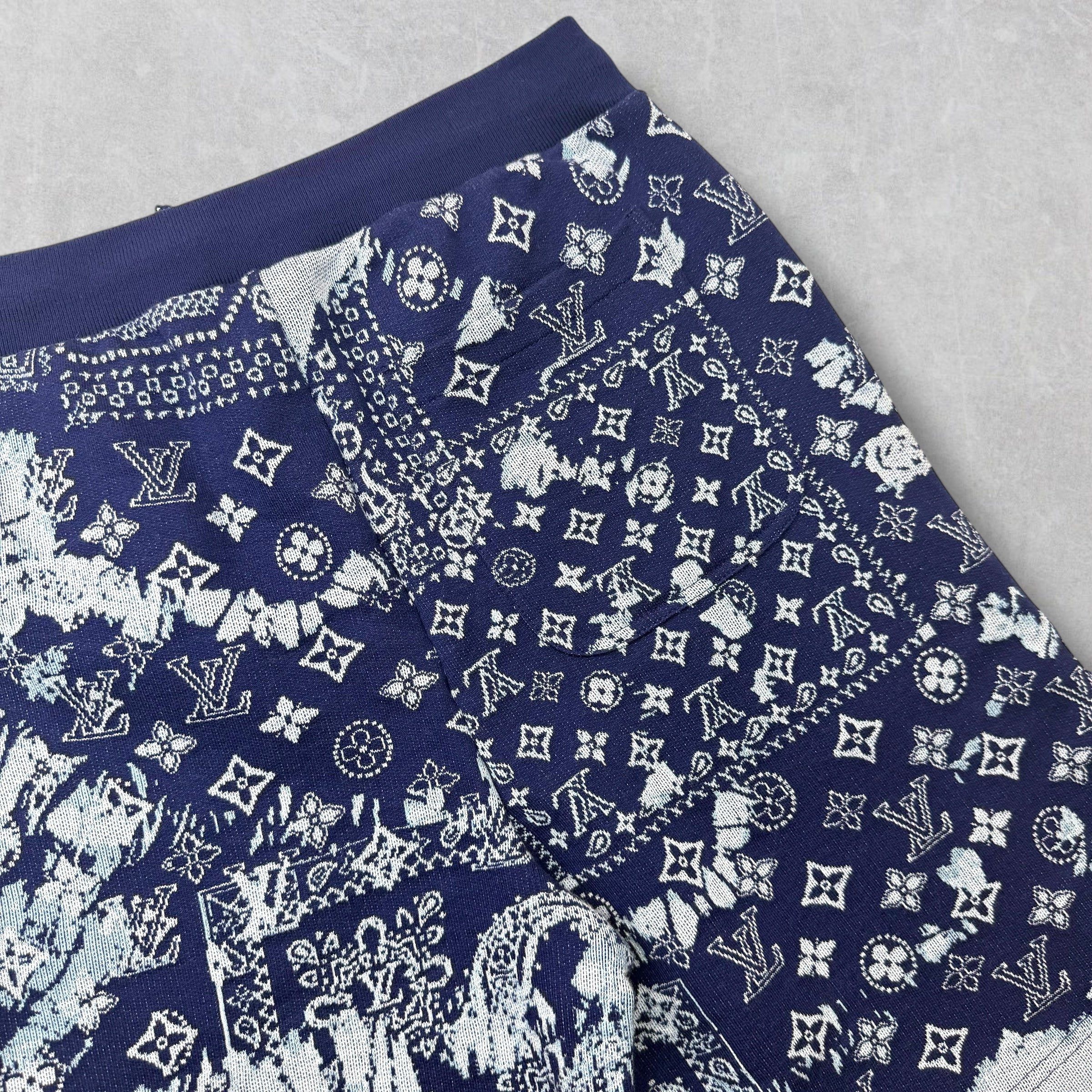 Louis Vuitton Louis Vuitton Monogram Bandana Sweat Shorts S Size US 30 / EU 46 - 4 Thumbnail
