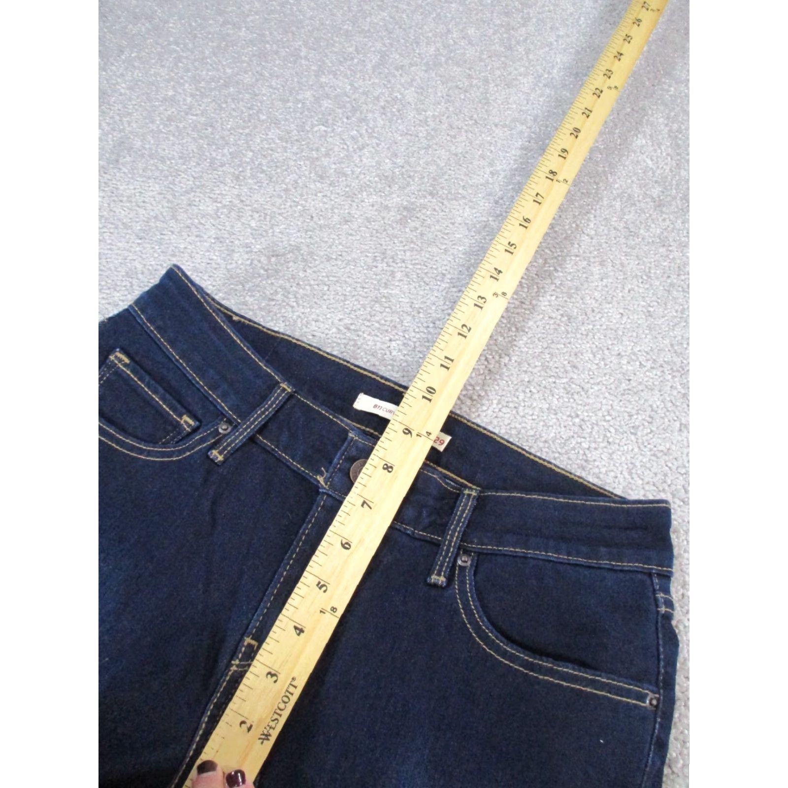 Levi's Levi's 811 Jeans Womens 29 Dark Wash Denim Curvy Skinny Size 29" - 7 Thumbnail