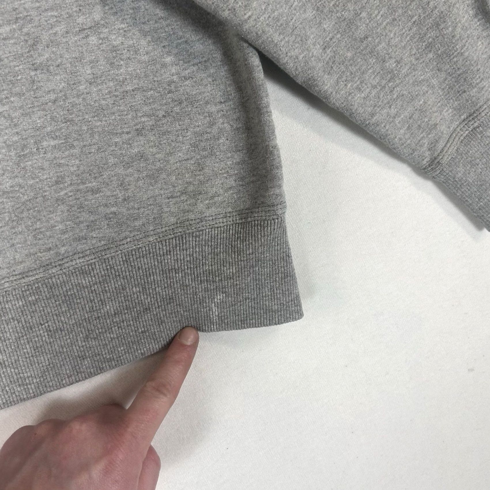 Champion Champion Shirt Mens XL Gray Authentic Athleticwear Sweatshirt Crewneck Classic Big Logo Size US XL / EU 56 / 4 - 5 Thumbnail
