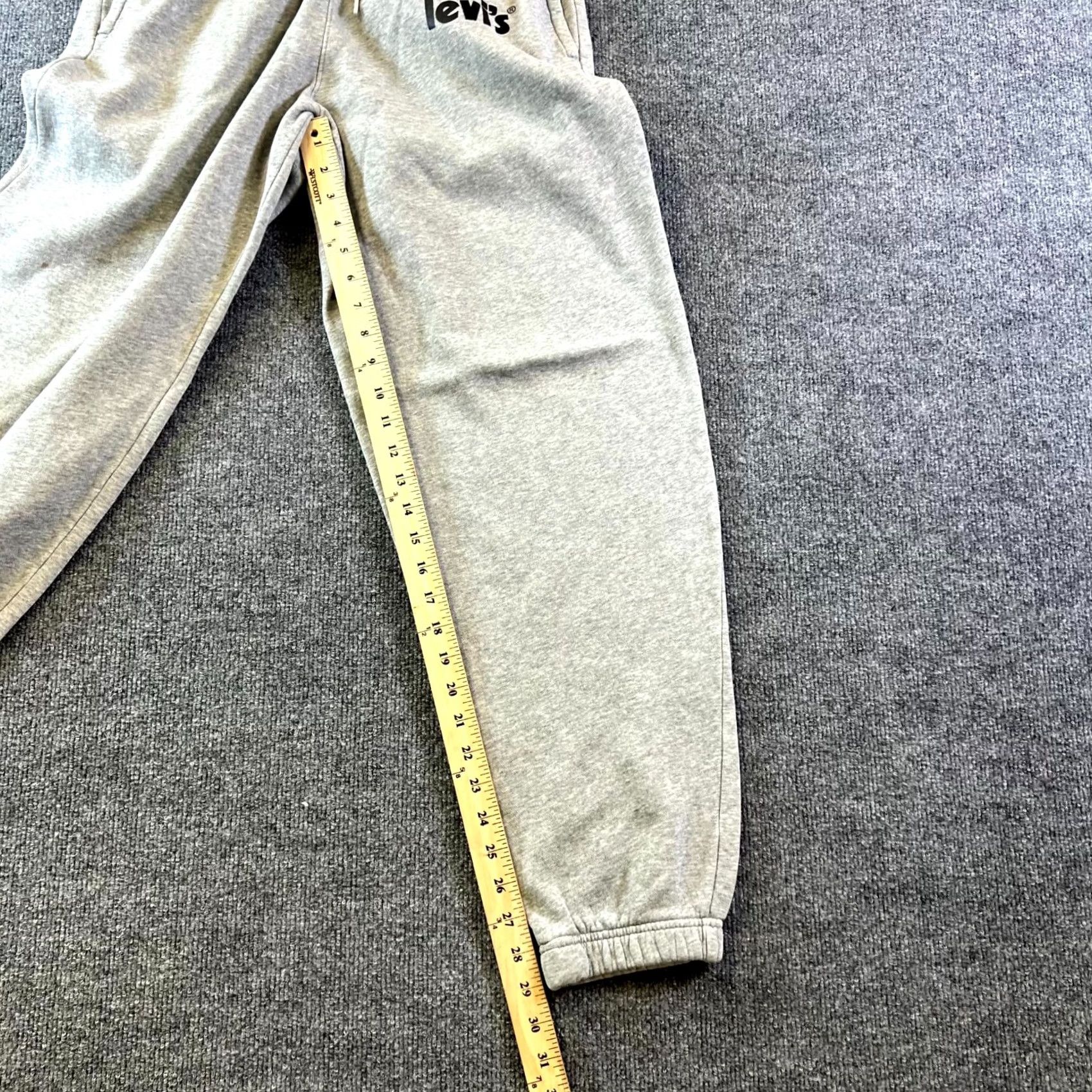 Levi's Levi's Sweatpants Mens Small Gray Fleece Lined Tapered Leg Drawstring Performance Size US 29 - 4 Thumbnail