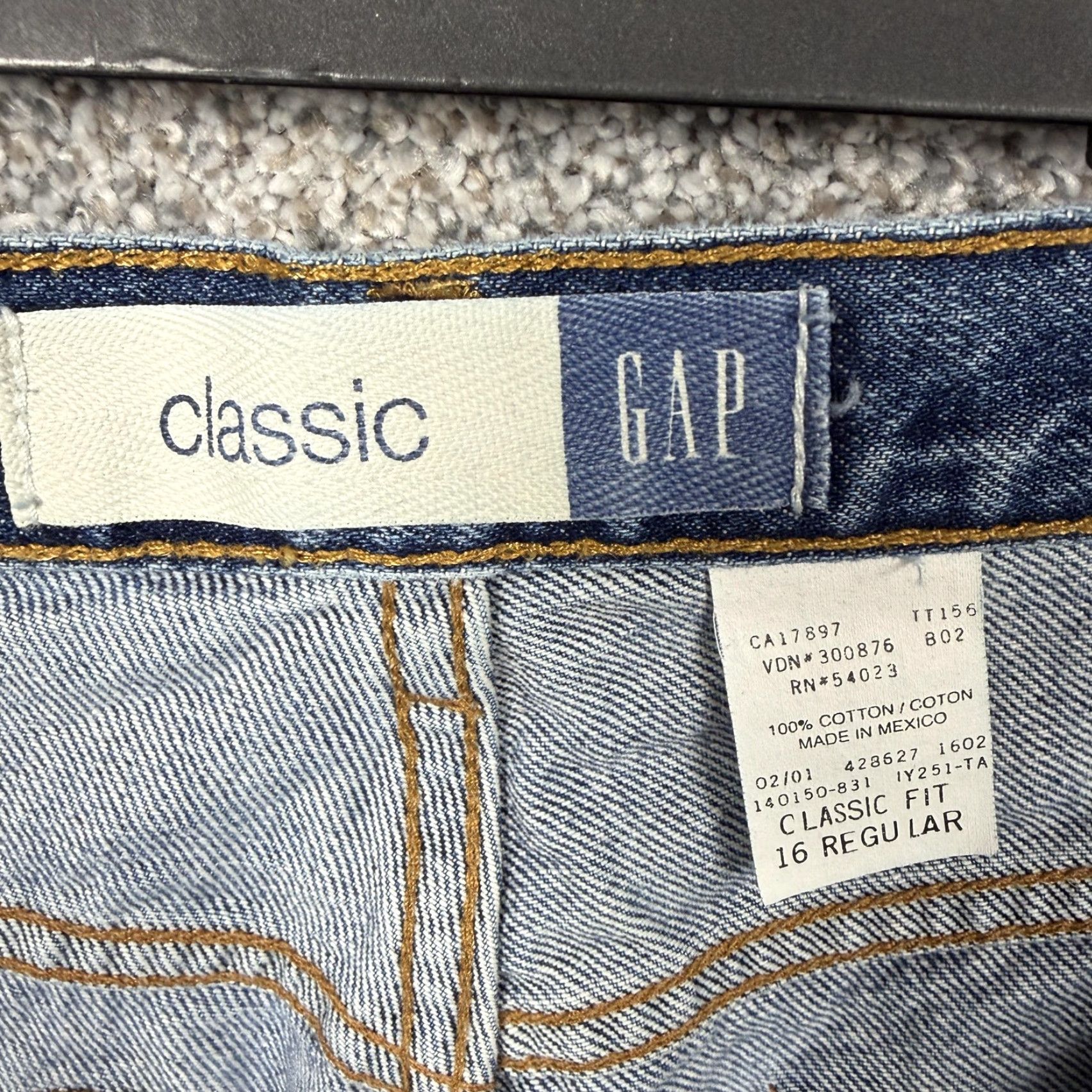 Gap VINTAGE Gap Jeans Womens 16 Regular 33x30 Blue Denim High Rise Classic Fit Tapered 5-Pocket Grunge 90s Size 38" / US 16 / IT 52 - 2 Thumbnail