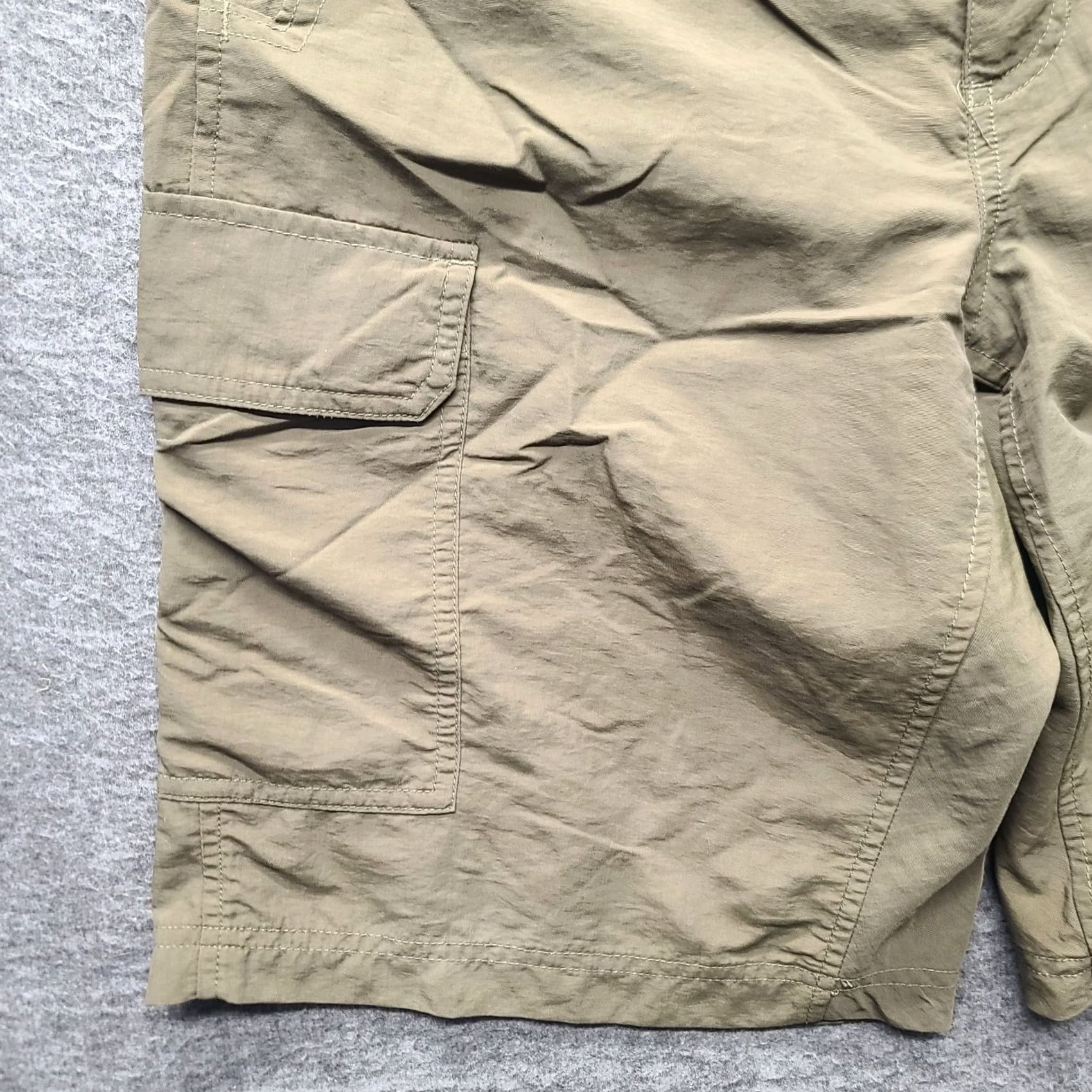 Eddie Bauer Eddie Bauer Travex Shorts Mens 32 Regular Fit Cargo Travel Lightweight Outdoors Cargo Pocket Pockets Green Nylon 32 Mens Size US 32 / EU 48 - 7 Thumbnail