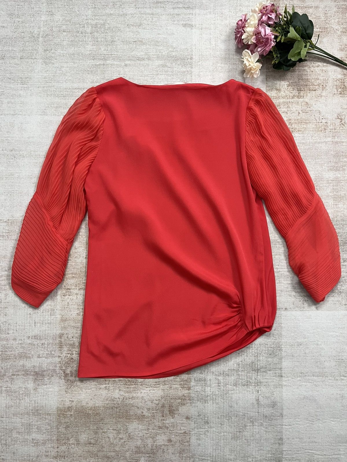 Diane von Furstenberg Vintage 00s Diane von Furstenberg RedSilkPleatedSleeveBlouse Size M / US 6-8 / IT 42-44 - 6 Thumbnail