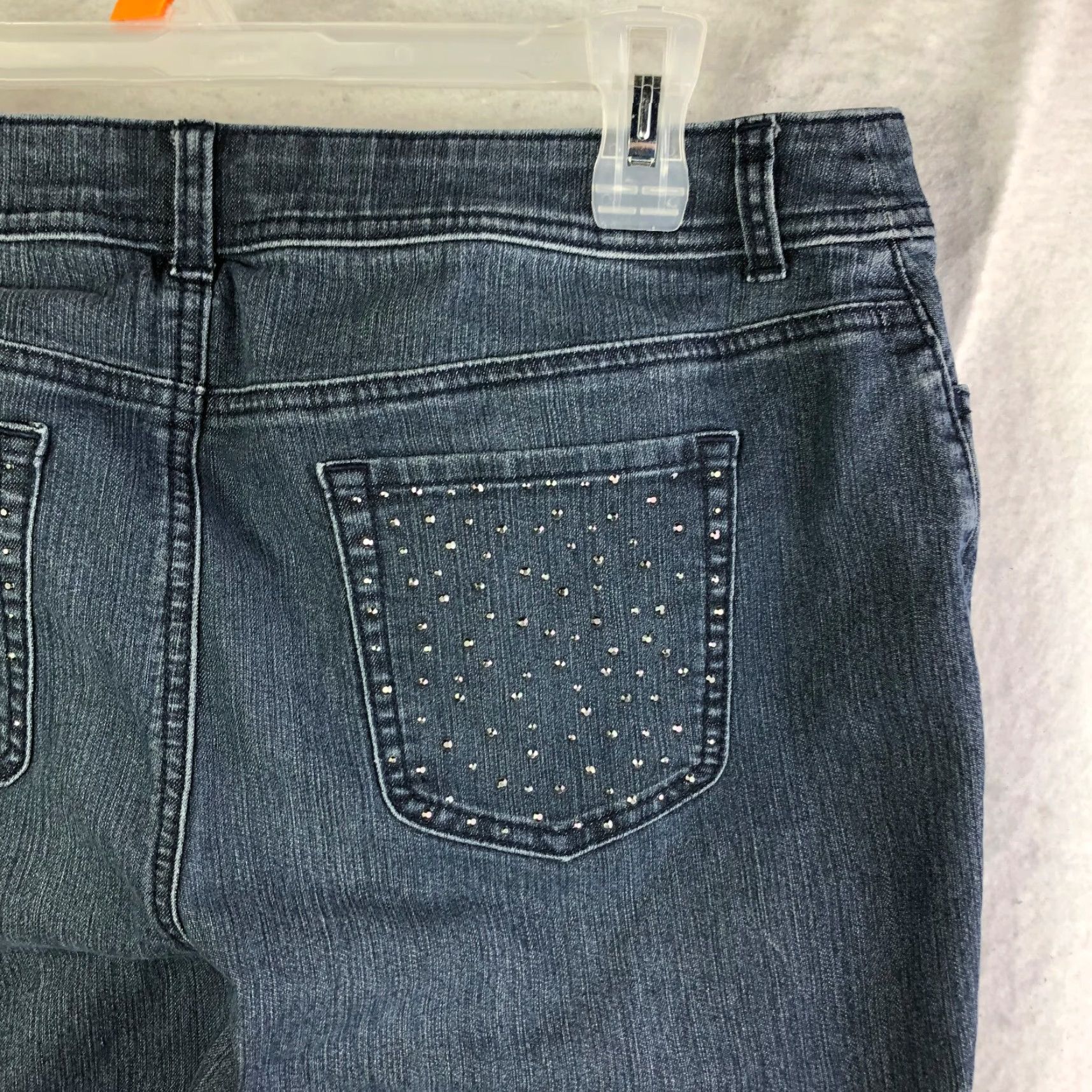 Vintage Chico's Womens Jeans Blue Denim Straight Leg Mid Rise 1.5 Short Regular Inseam 28" Cotton Denim Comfort Vintage? No - Pre-owned Size 26" / US 2 / IT 38 - 6 Thumbnail