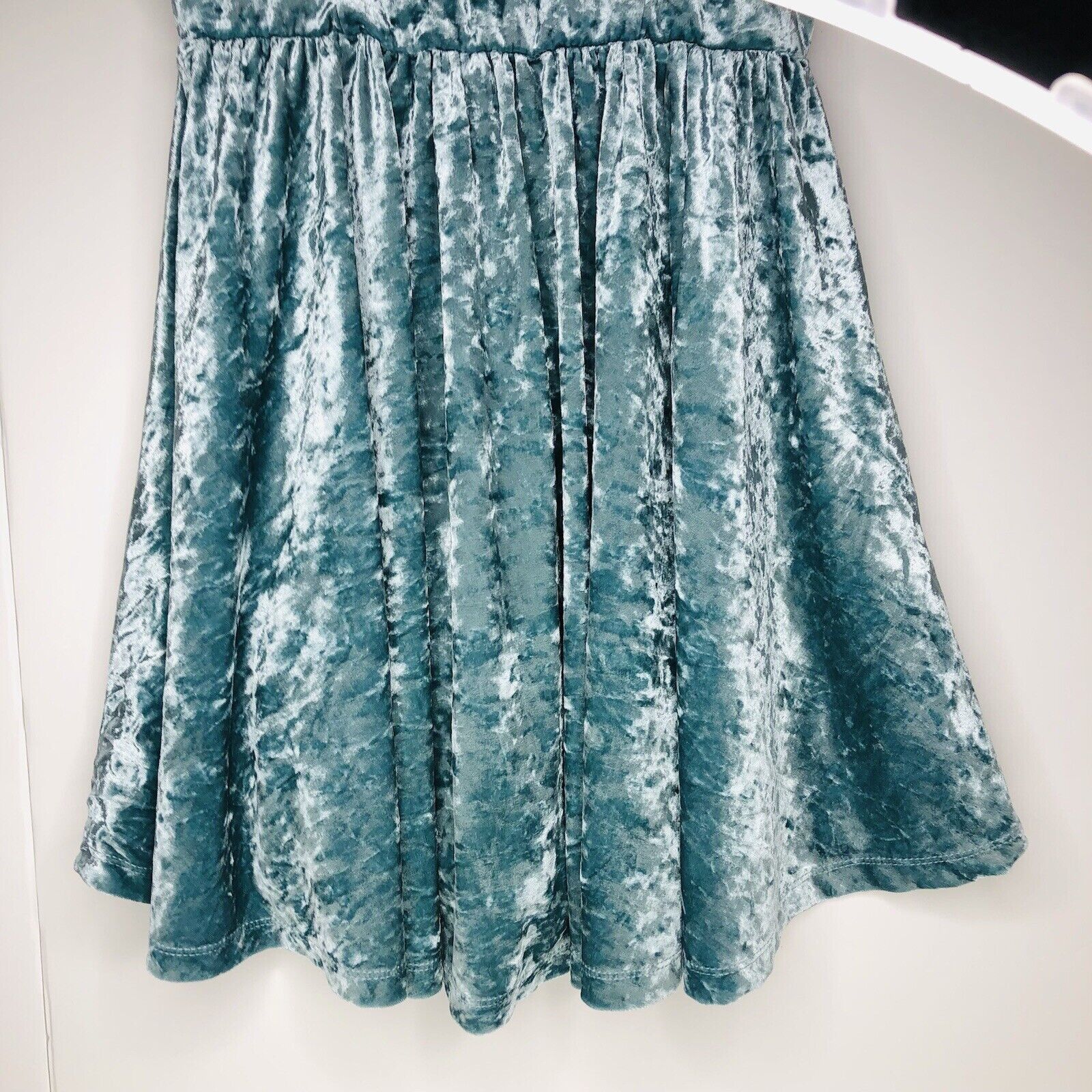 Other Romeo Juliet Couture Mini Dress Womens size S Metallic Teal Size S / US 4 / IT 40 - 3 Thumbnail