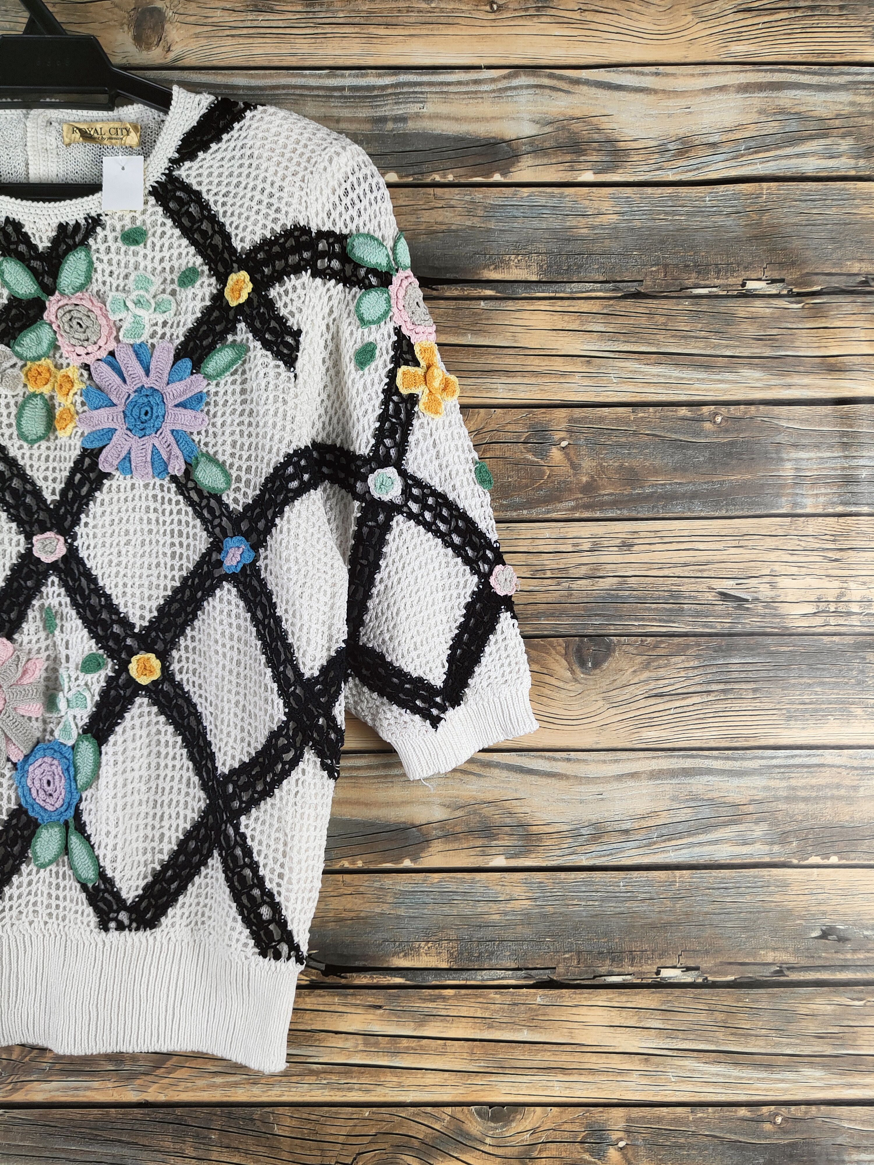 Japanese Brand DL Royal City White Black Knitwear Sweatshirts #46-978 Size S / US 4 / IT 40 - 5 Thumbnail