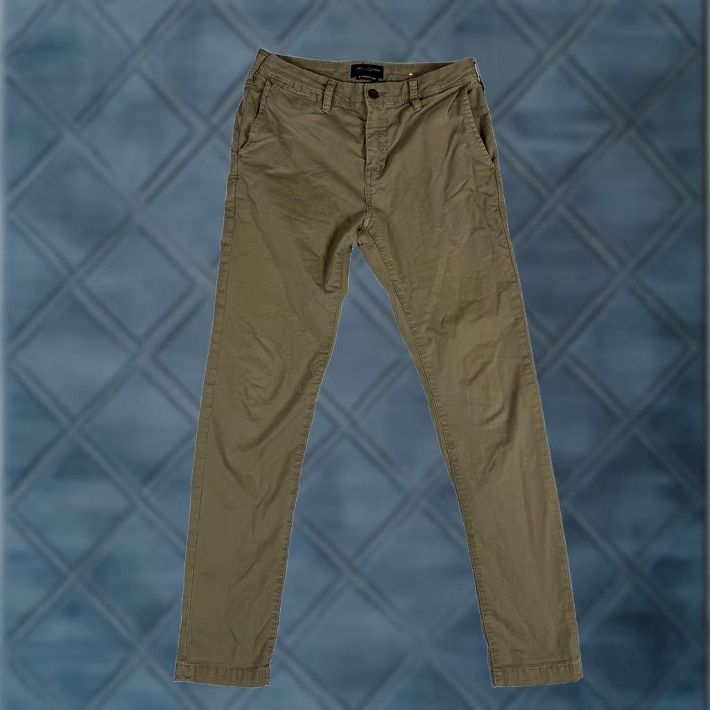American Eagle Outfitters American Eagle Slim Taper Khaki Pants Men's 29x32 Beige Chino AEO Size US 29 - 1 Thumbnail
