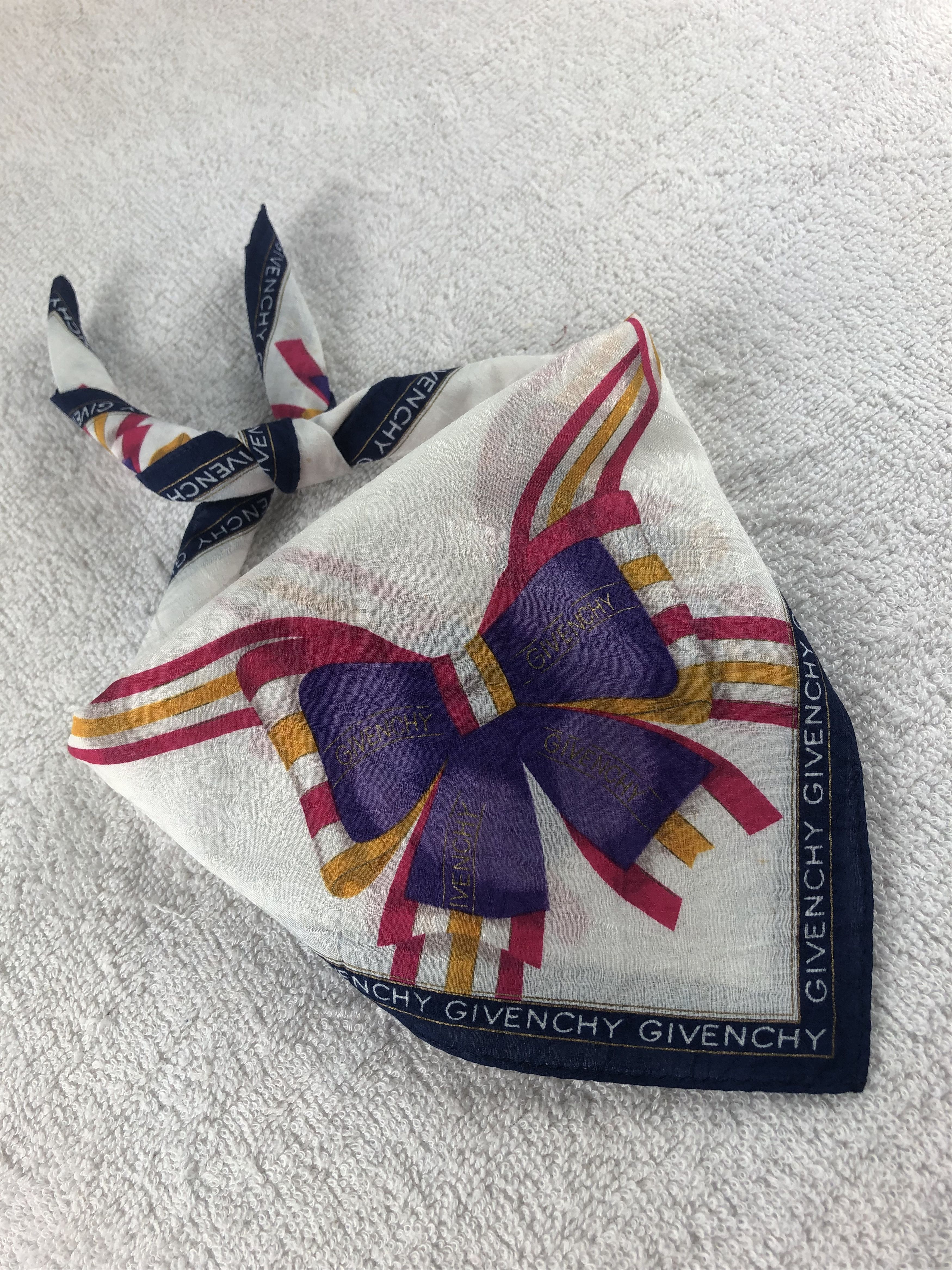 Vintage Givenchy Handkerchief / Bandana / Neckerchief Size ONE SIZE - 1 Thumbnail