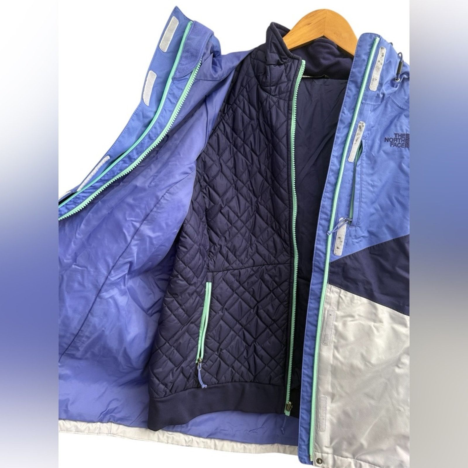 The North Face The North Face L Ski Jacket Purple Light Purple Hooded Size L / US 10 / IT 46 - 4 Thumbnail