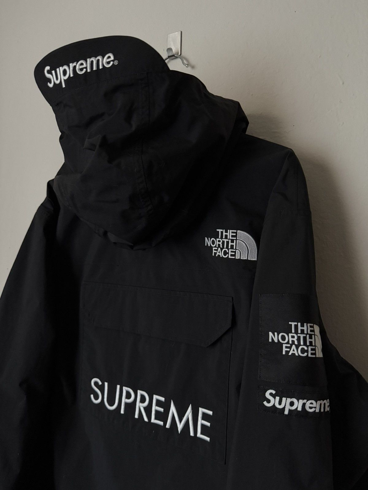 Supreme × The North Face Supreme SS20 The North Face Cargo Jacket Size Large Size US L / EU 52-54 / 3 - 2 Thumbnail