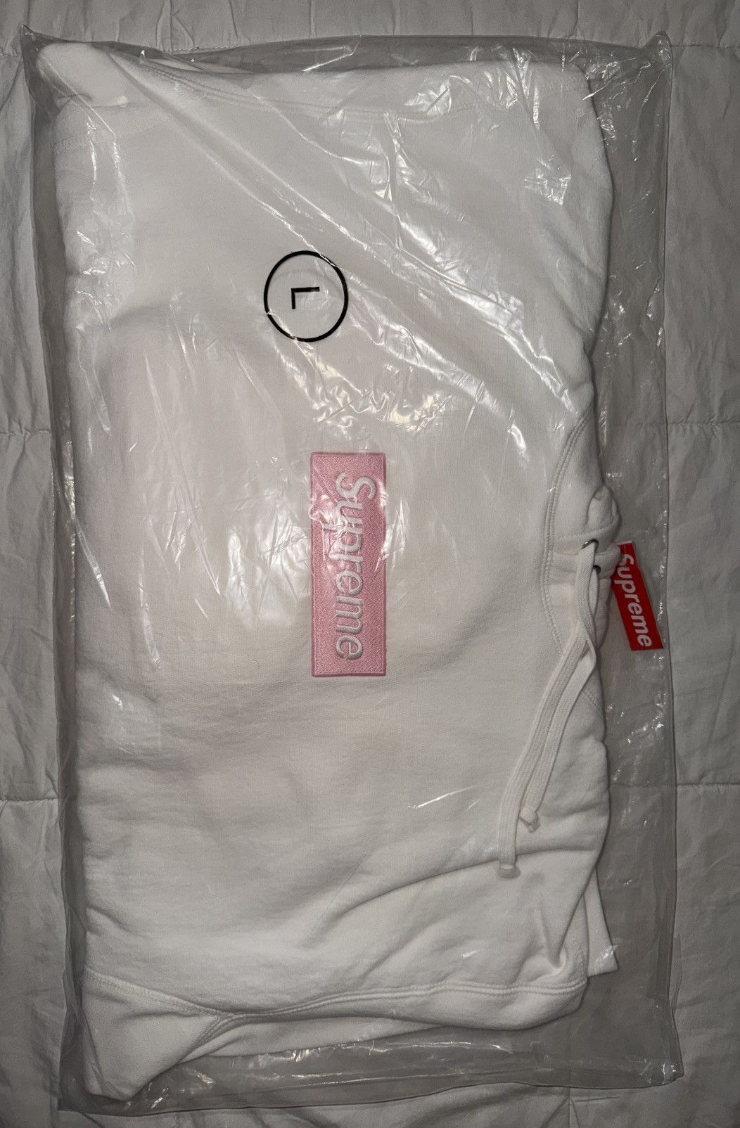 Supreme SUPREME BOX LOGO HOODED SWEATSHIRT WHITE PINK FW25 LARGE Size US L / EU 52-54 / 3 - 1 Thumbnail