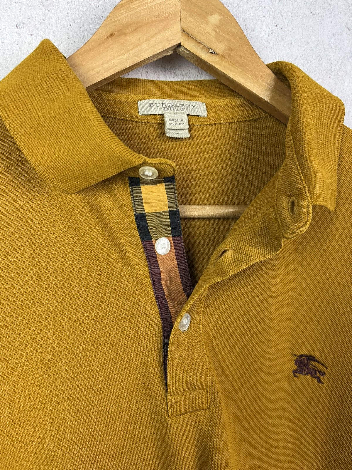 Burberry Vintage Burberry London Polo T-Shirt Rare Retro Hype Y2K 90s Size US S / EU 44-46 / 1 - 6 Thumbnail